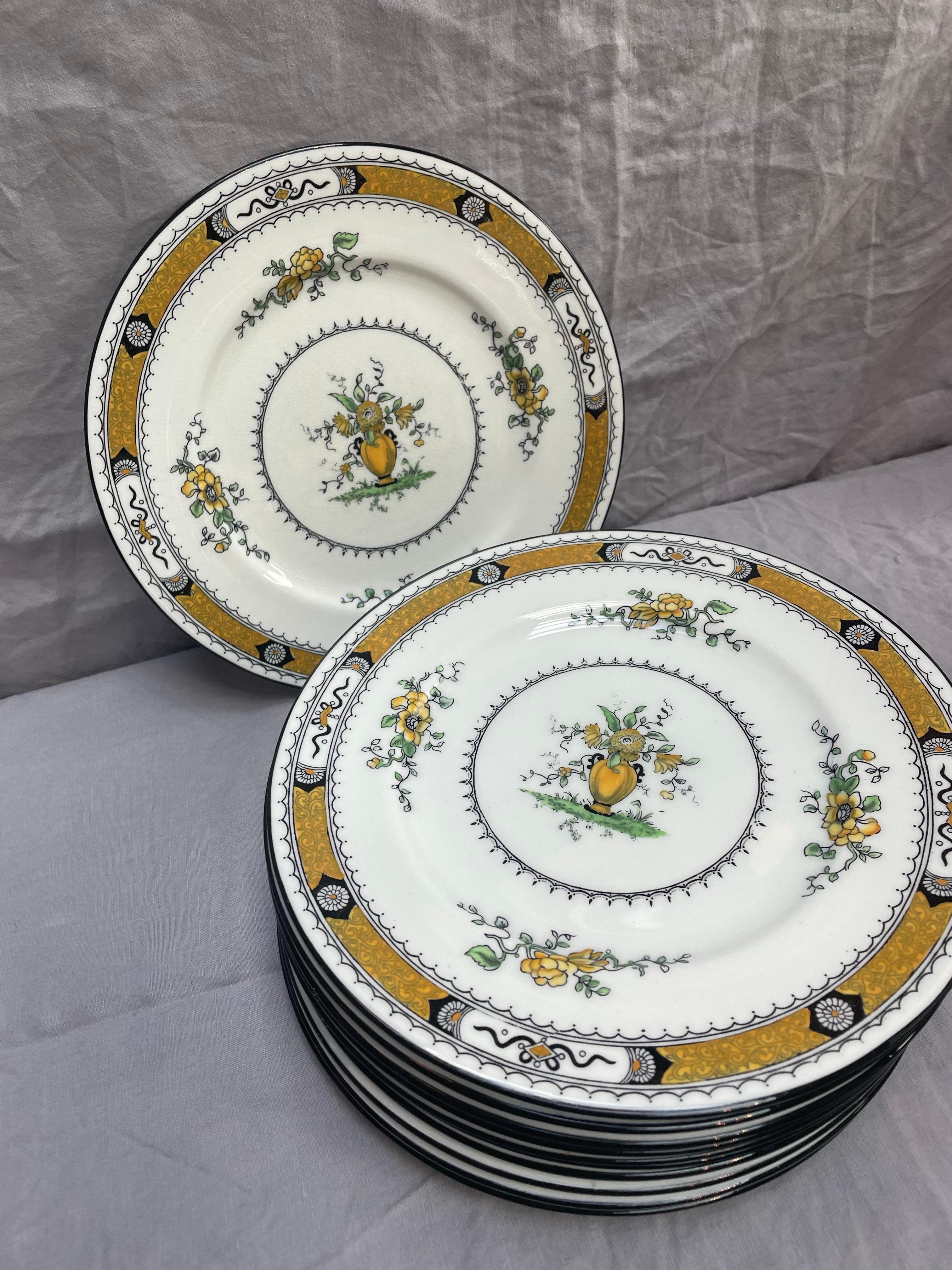 Juego de 12 platos llanos 