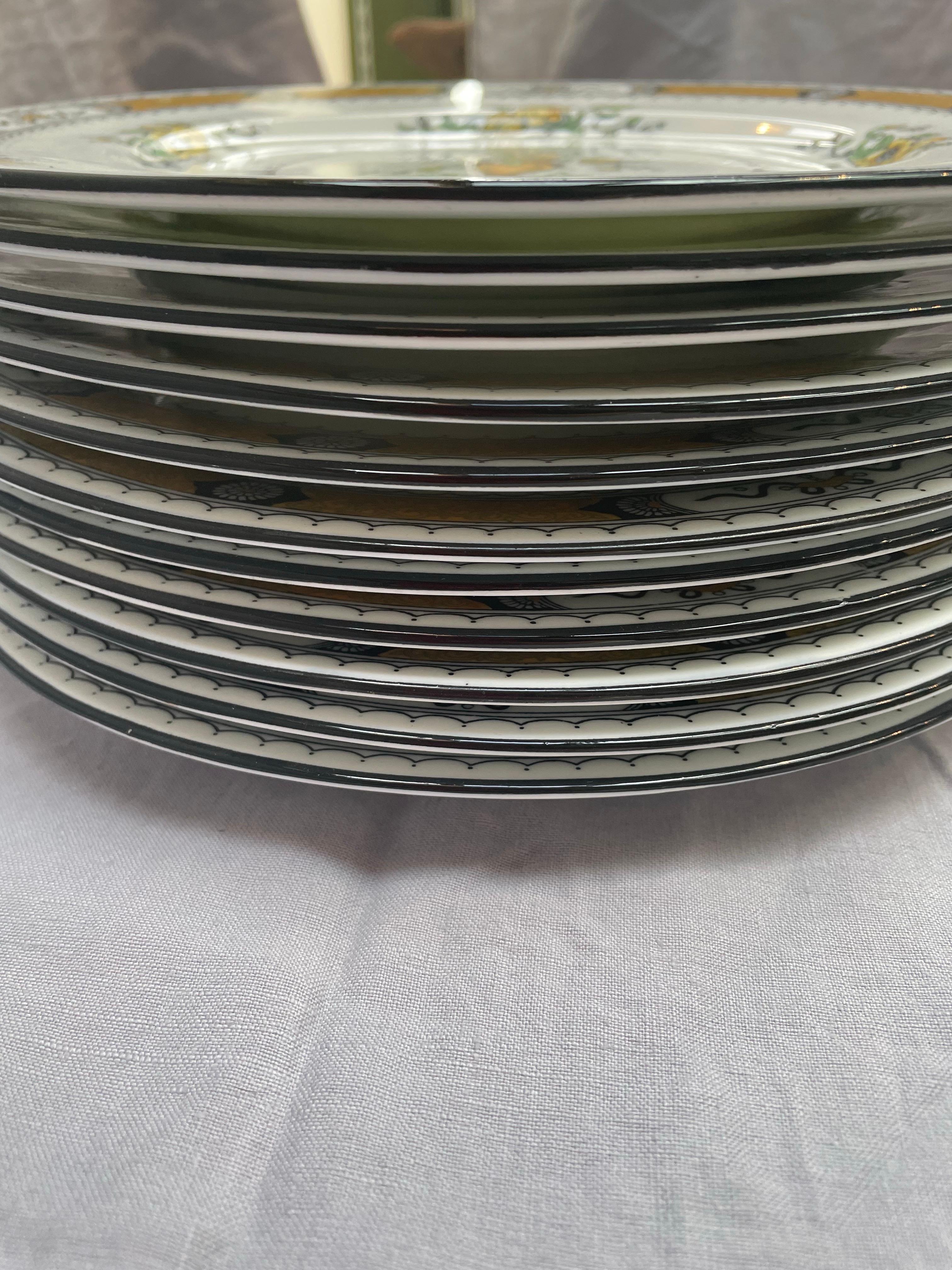 Juego de 12 platos llanos 