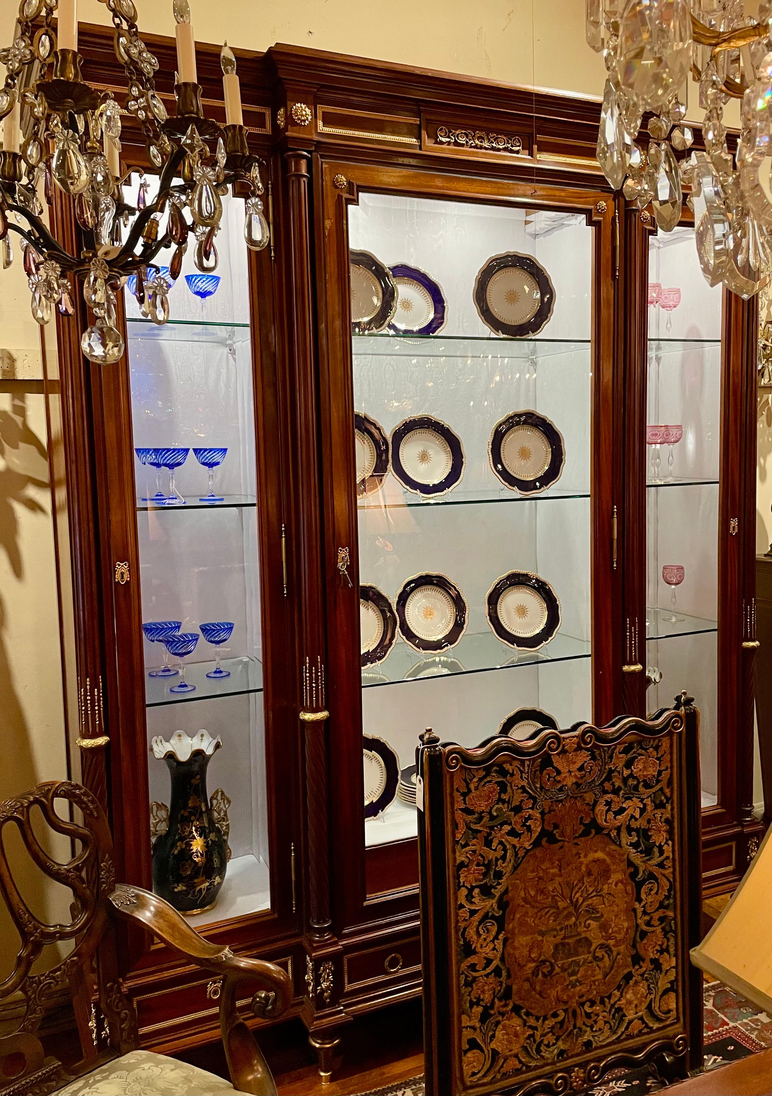 Ensemble de 12 coupes de champagne en cristal bleu cobalt 