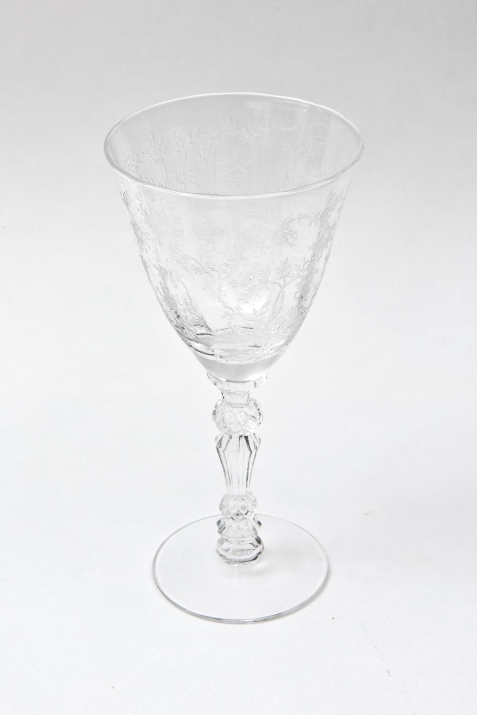 A great set of American crystal with nice etched floral detail to the bowls of the goblet and a very pretty double knob jewel stem. Crisp clear glass and nice proportions. Perfect to mix and match in with all your fine tabletop. Great condition.