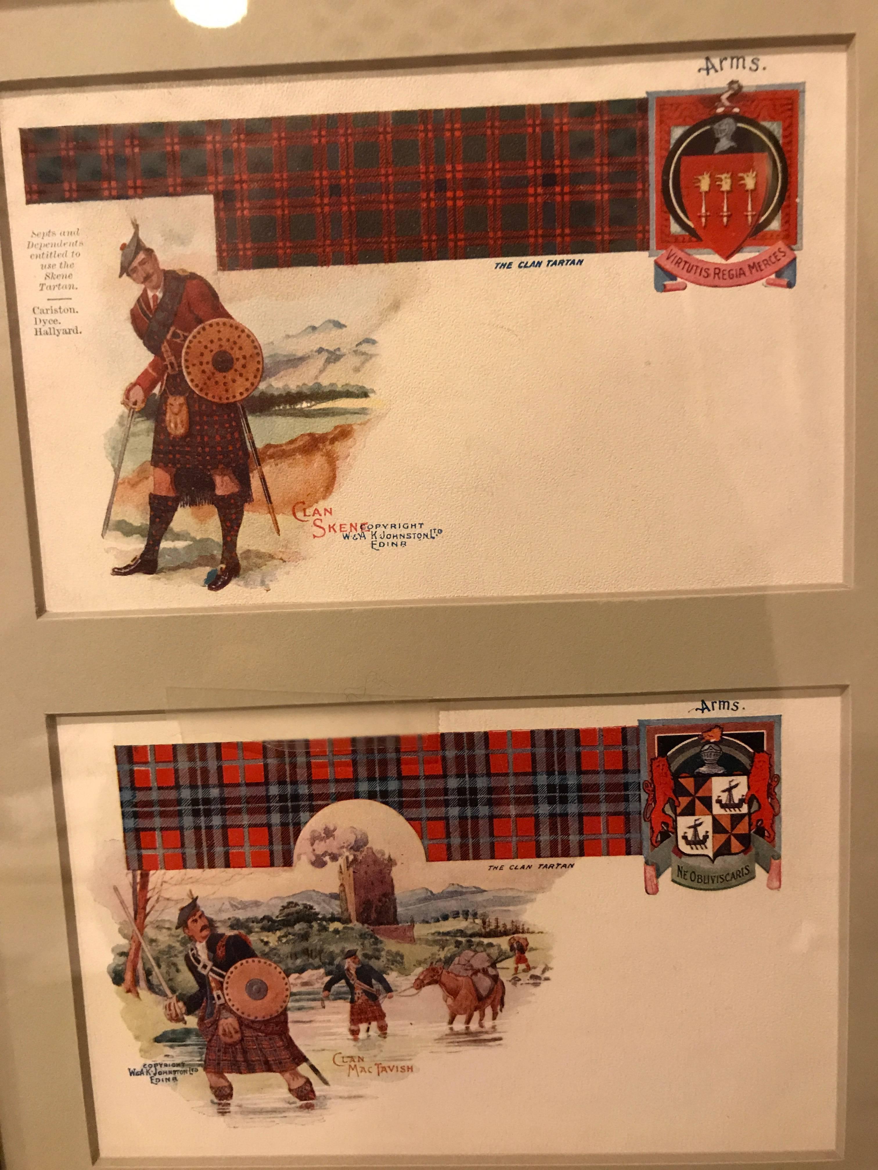20ième siècle Ensemble de 12 cartes postales écossaises vintage encadrées sur mesure, Catherine Reiss Inc en vente