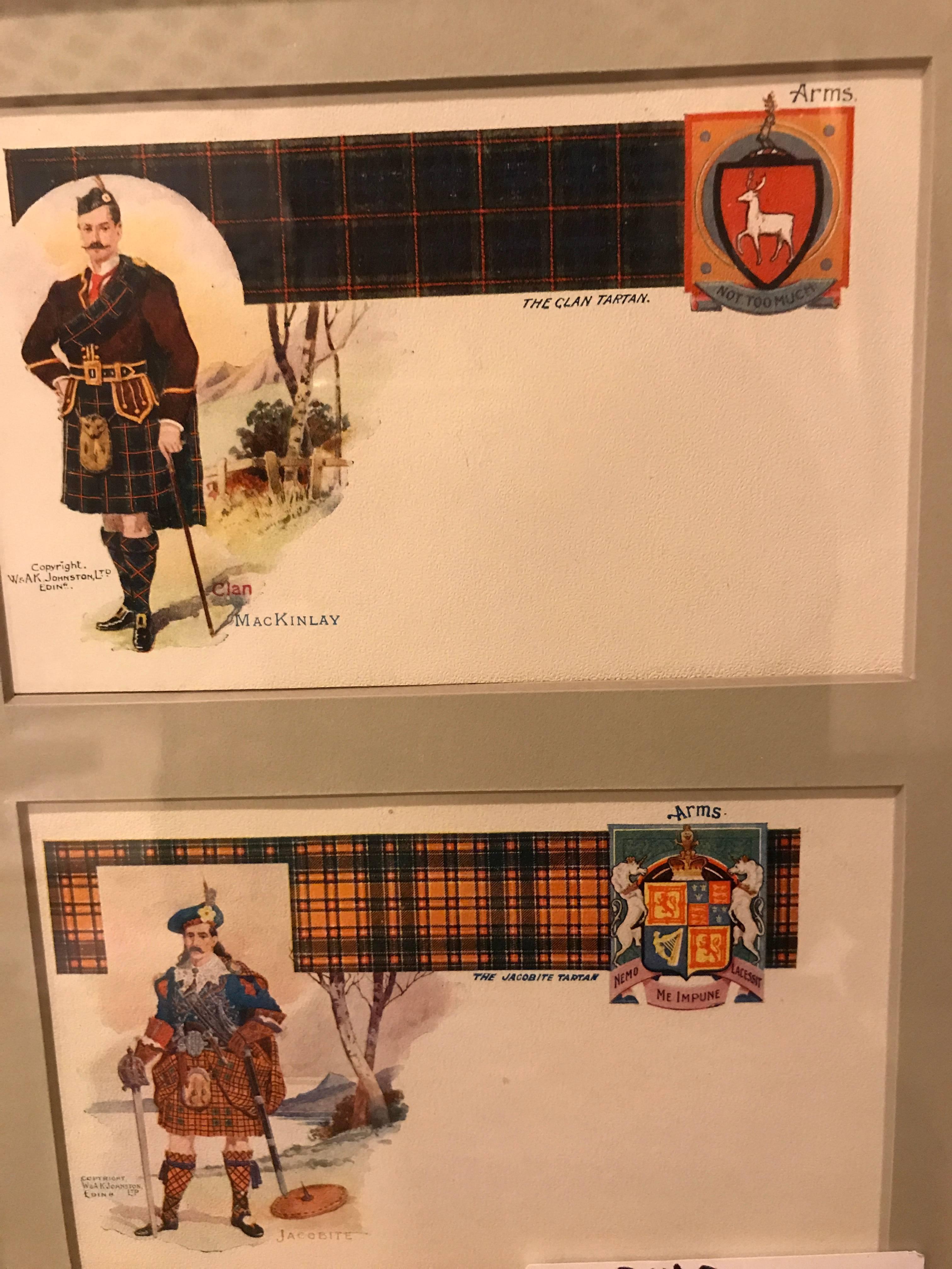 Ensemble de 12 cartes postales écossaises vintage encadrées sur mesure, Catherine Reiss Inc en vente 1
