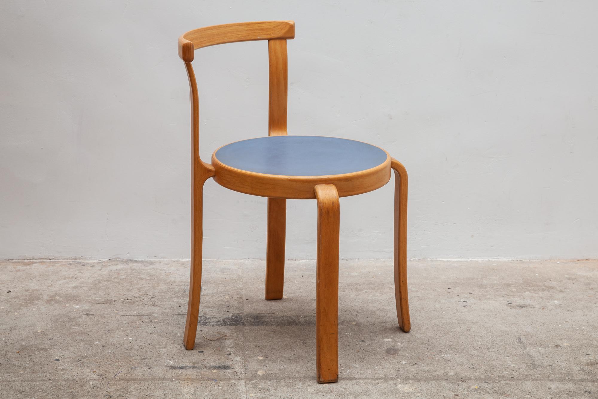 Hand-Crafted Set of 6 Danish Mid Century Series 8000 Stacking Chairs by Magnus Olesen