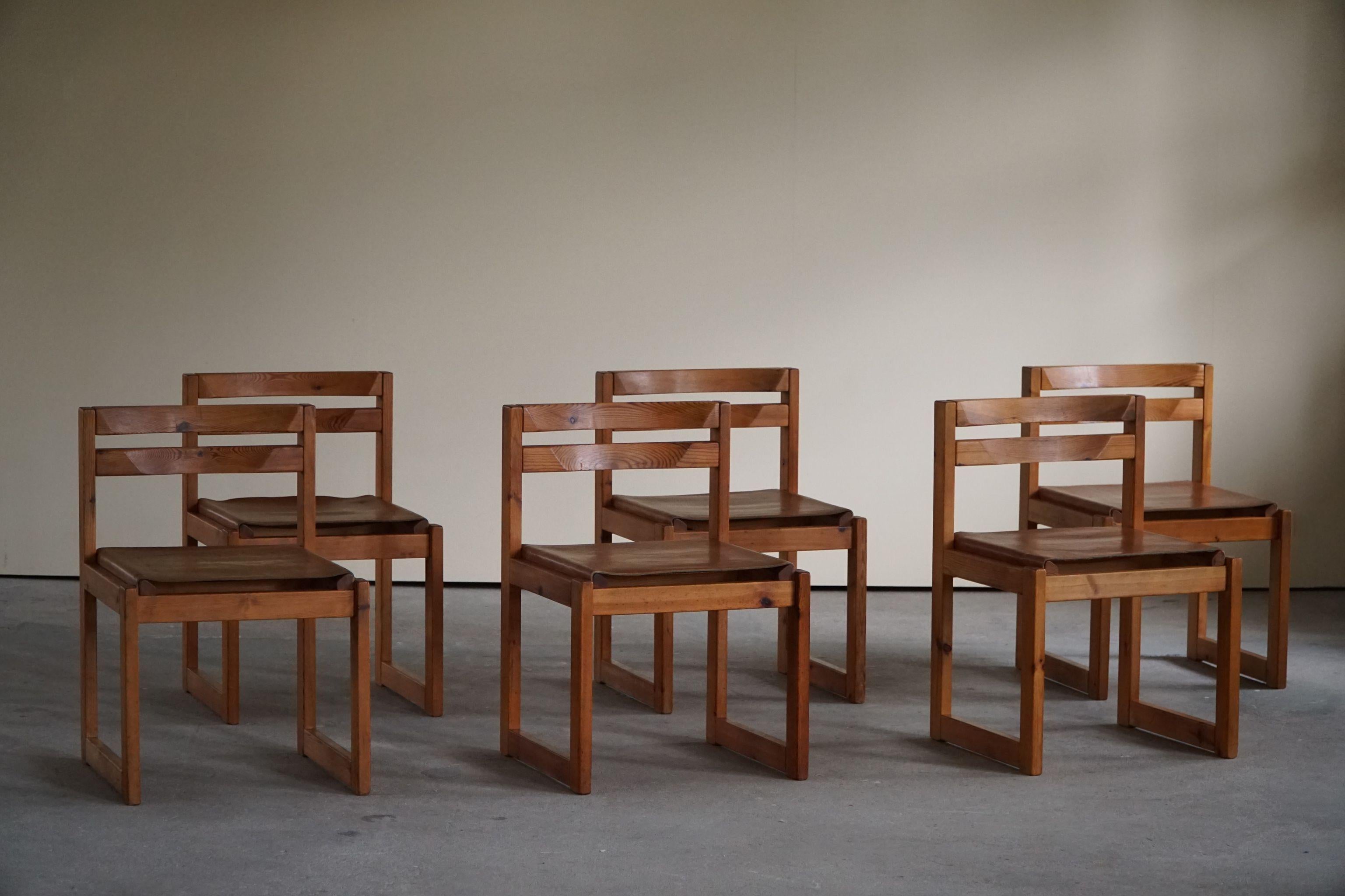 Set of 12, Danish Modern Dining Chairs in Pine and Leather, by Knud Færch, 1970s 1