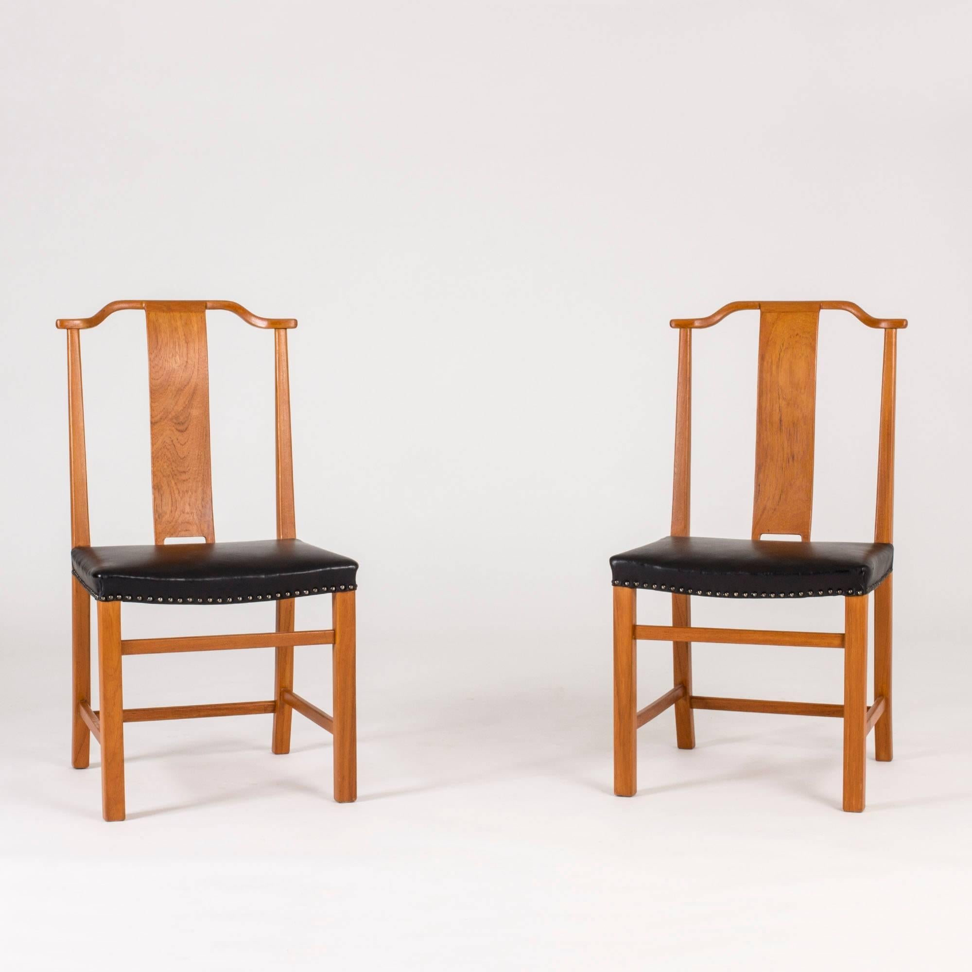 Scandinavian Modern Set of 12 Dining Chairs by Axel Larsson