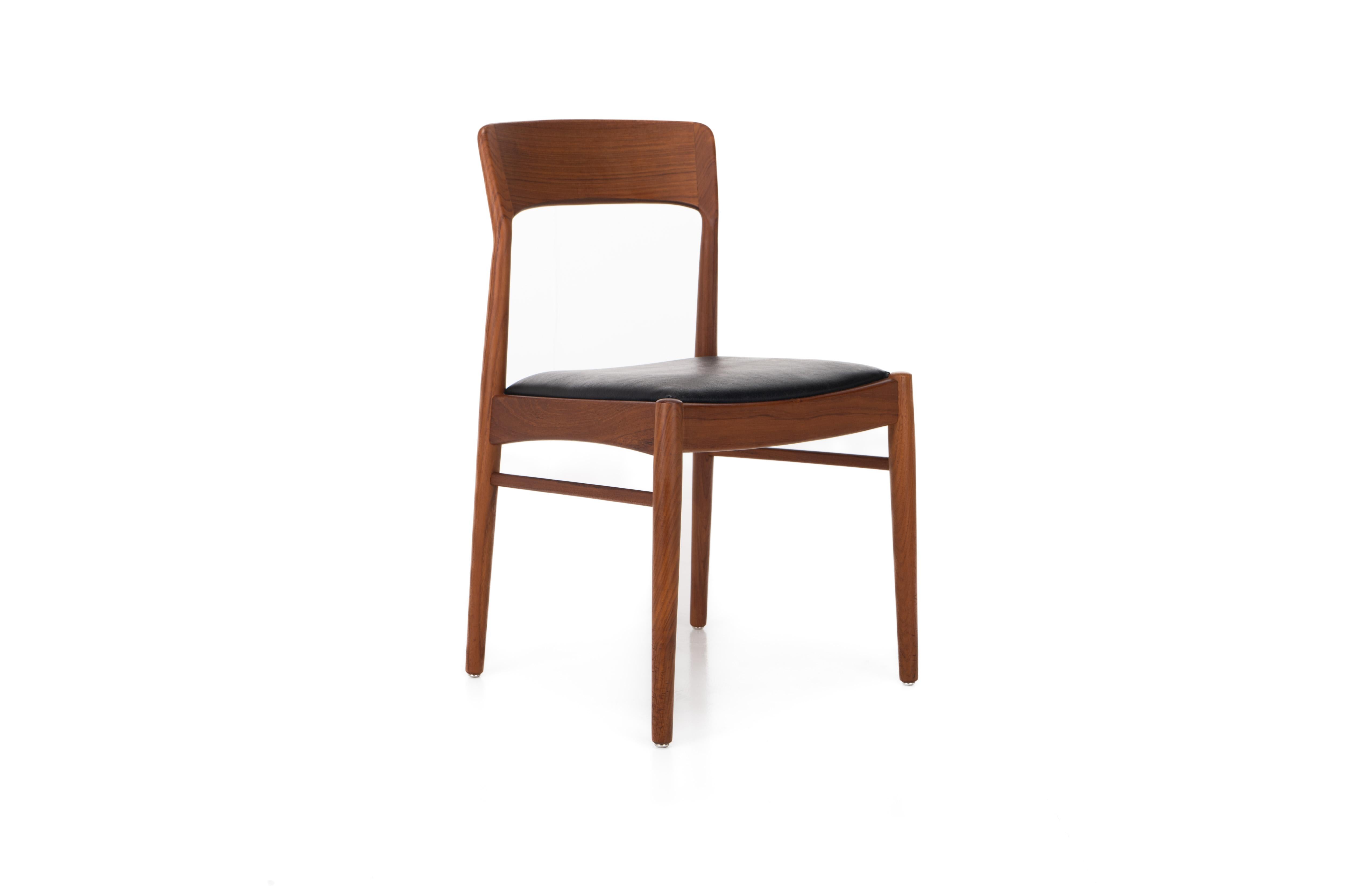 Set of 12 dining chairs by Henning Kjaernulf for KS Mobler, Denmark 1960s 10 + 2 3