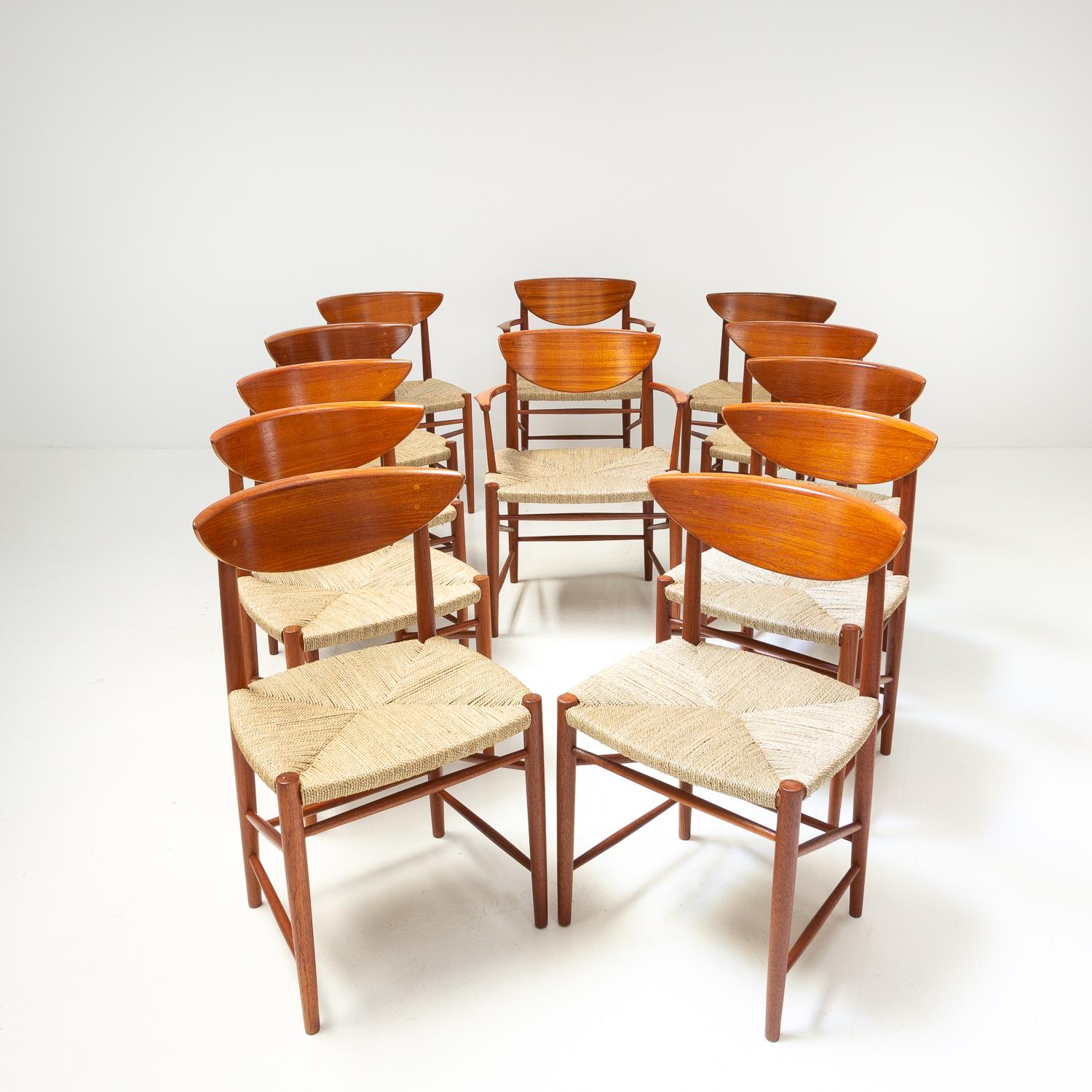 An excellent set of 12 dining chairs by Hvidt and Mølgaard-Nielsen Model 313 and 316 teak and seagrass for Søborg Møbelfabrik. 10 side chairs and two armchairs. Fully restored frames with new seagrass seats.