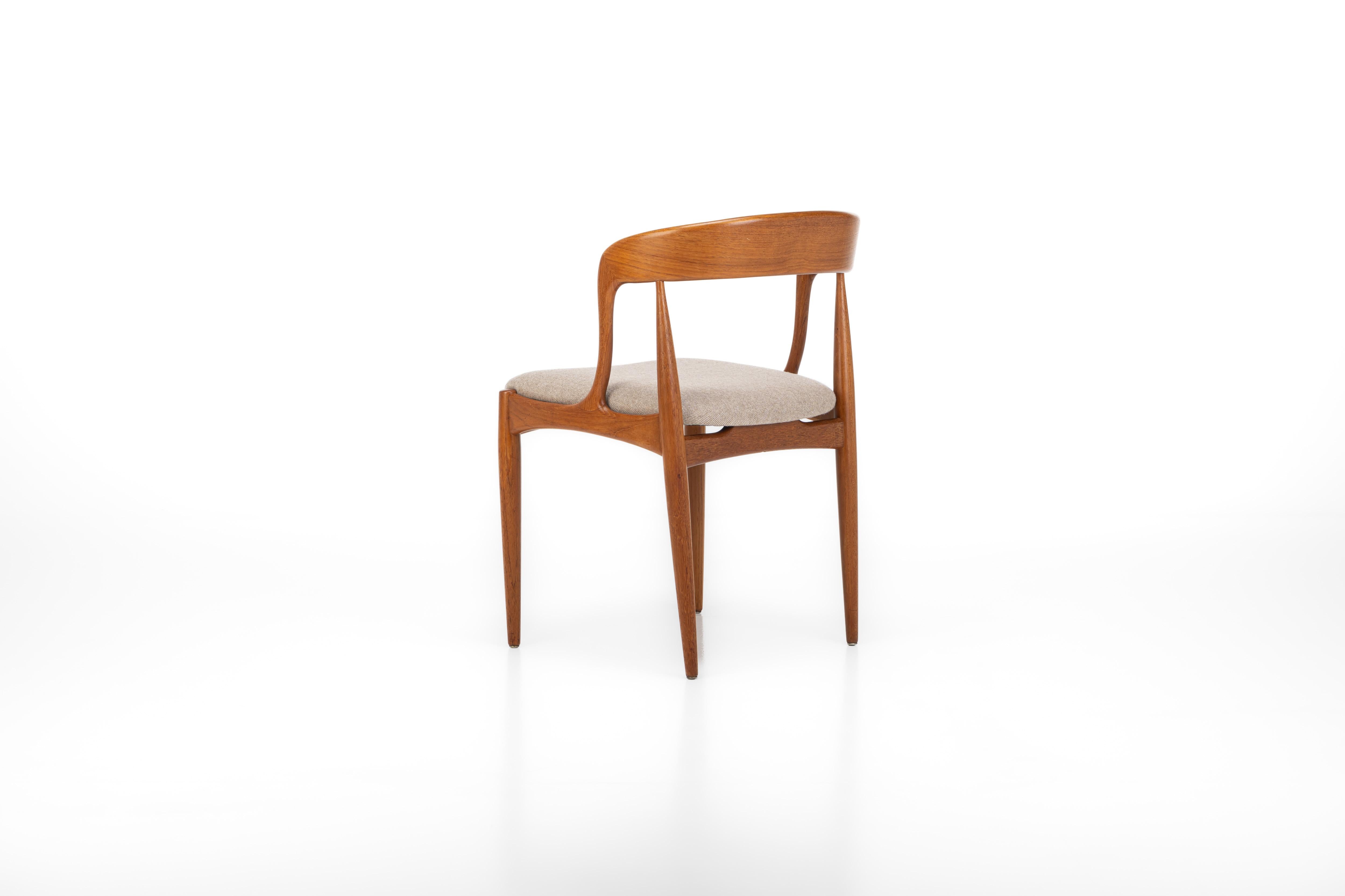 Fabric Set of 12 dining chairs by Johannes Andersen for Uldum Mobelfabrik, Model 16 - D
