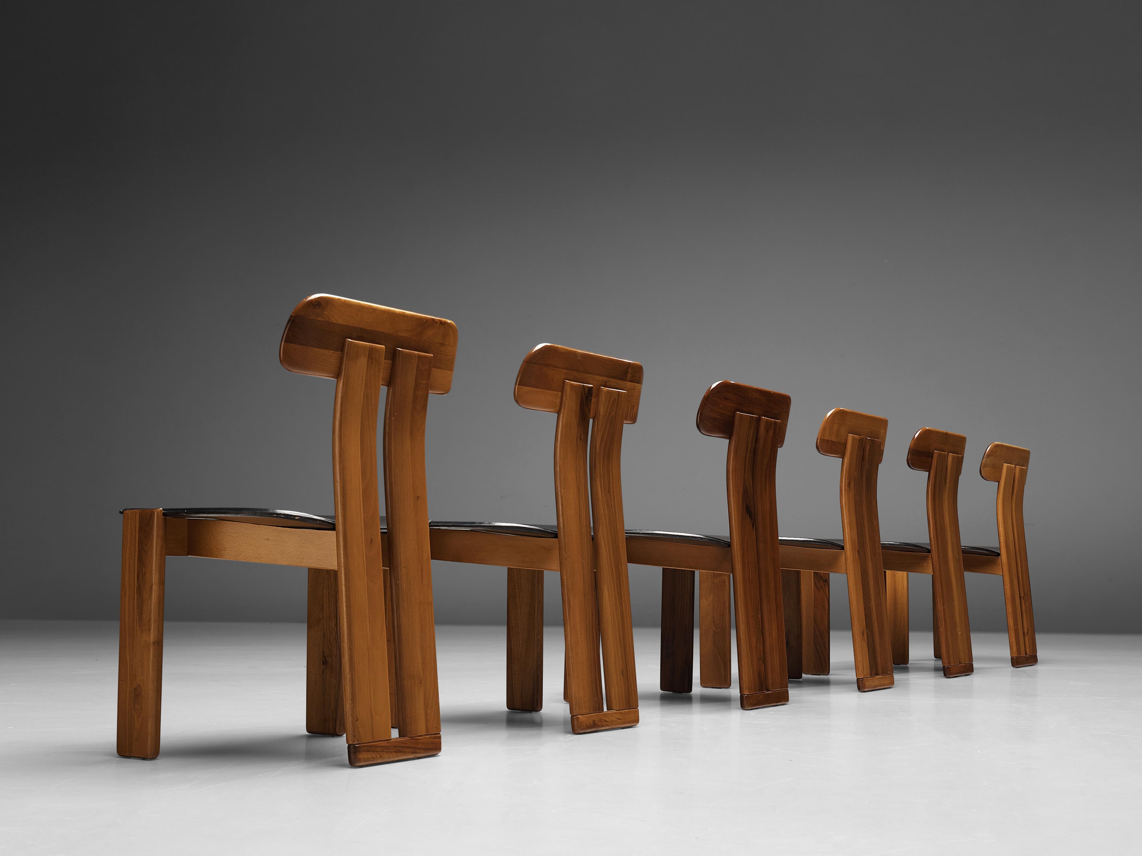 Mid-Century Modern Set of 12 Dining Chairs by Sapporo in Walnut and Black and Cognac Leather