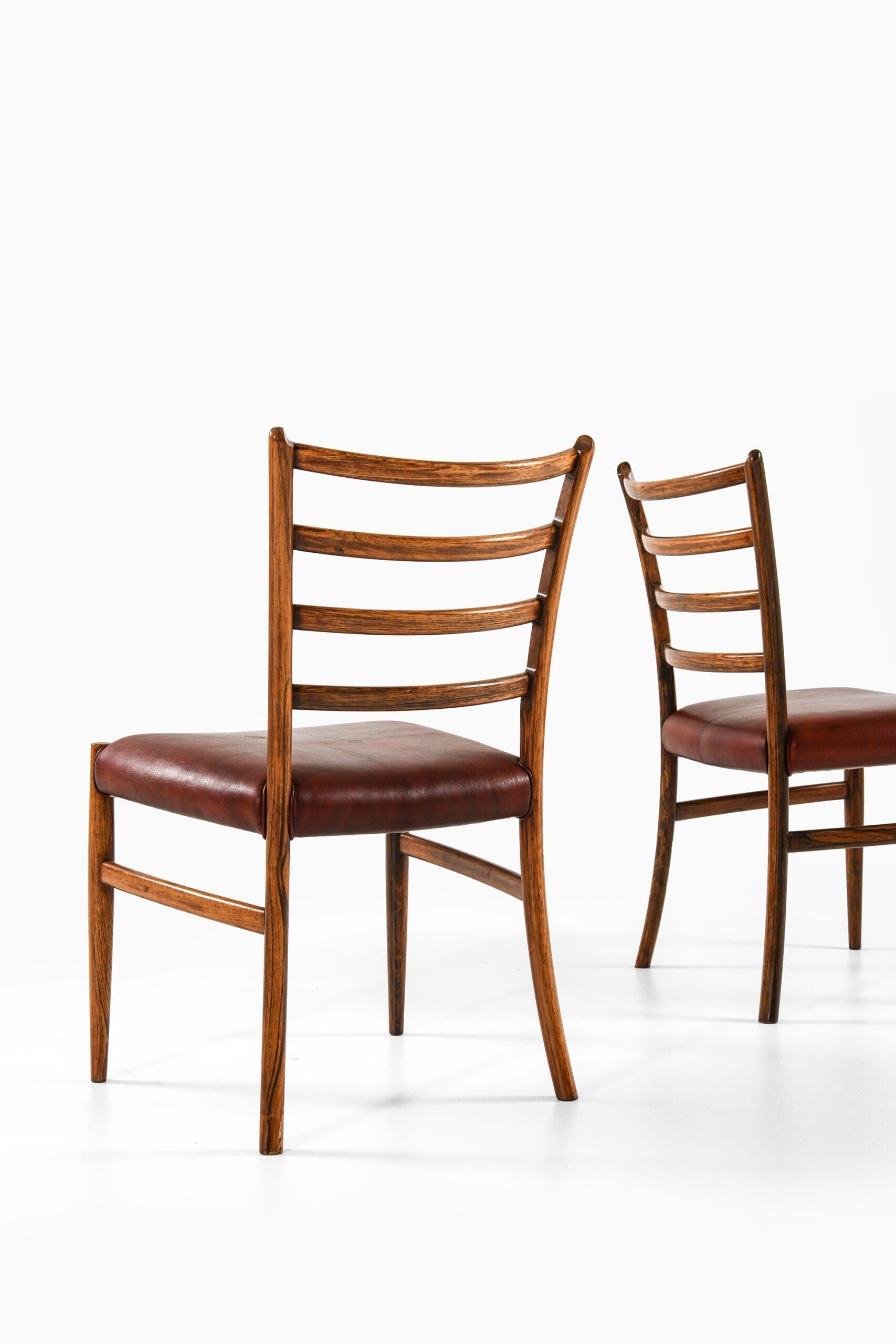 Mid-Century Modern Set of 12 Dining Chairs in Rosewood and Leather, 1960s For Sale