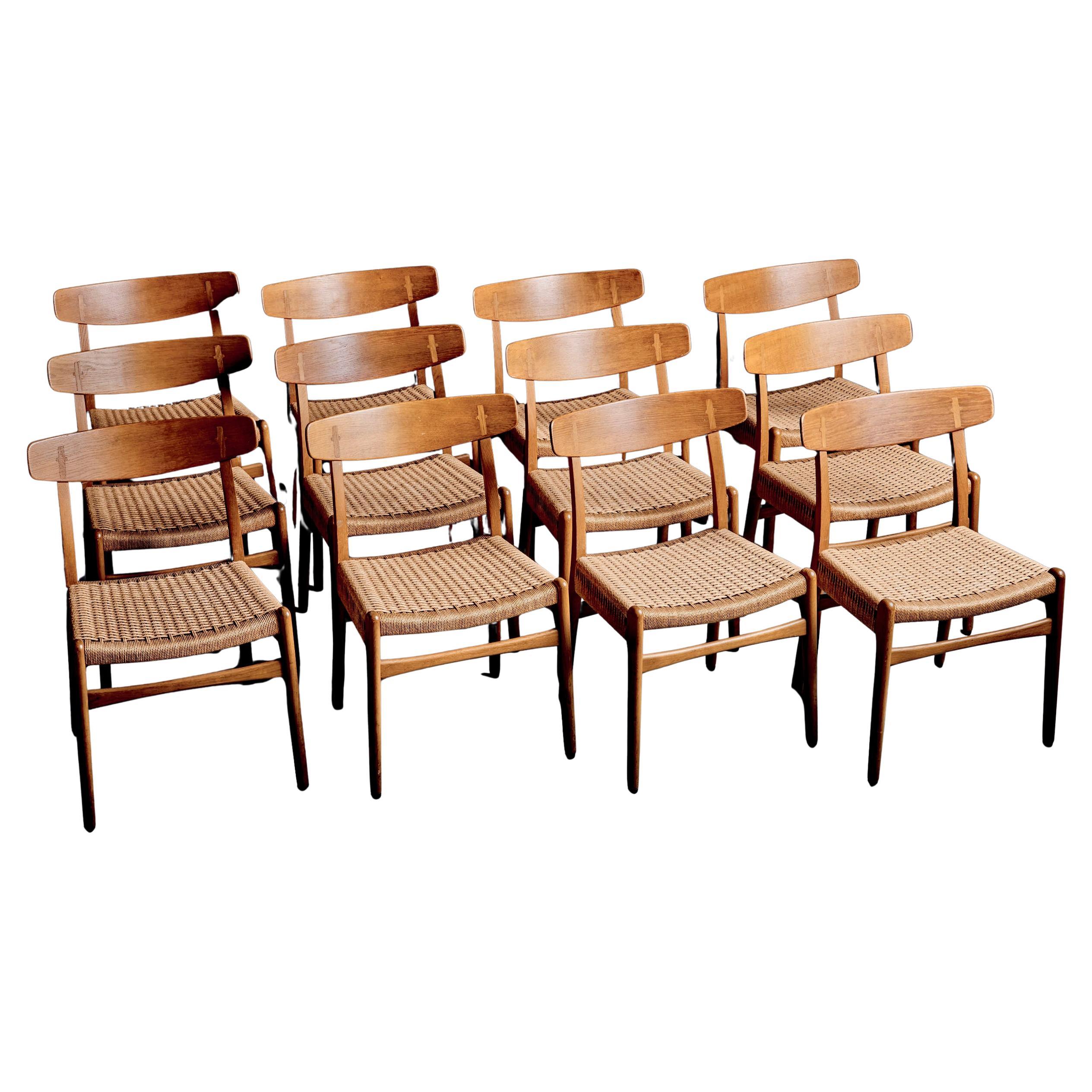 Ensemble de 12 chaises de salle à manger modèle CH23 de Hans J. Wegner pour Carl Hansen & Son