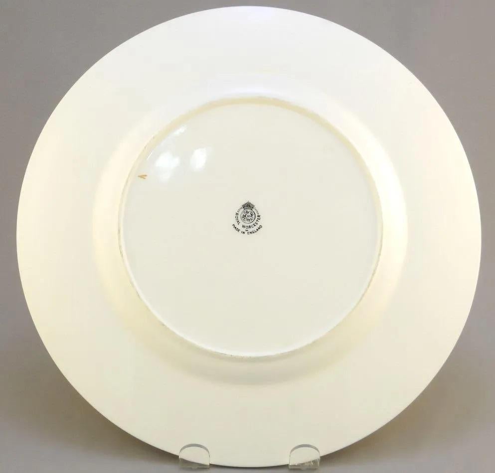 Juego de 12 Platos de Cena, Royal Worcester Inglaterra Decorados en Oro en Bueno estado para la venta en West Palm Beach, FL