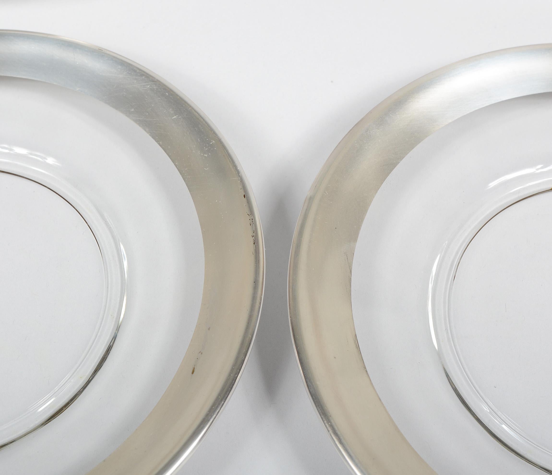 American Set of 12 Dorothy Thorpe Silver Rim Lunch Plates