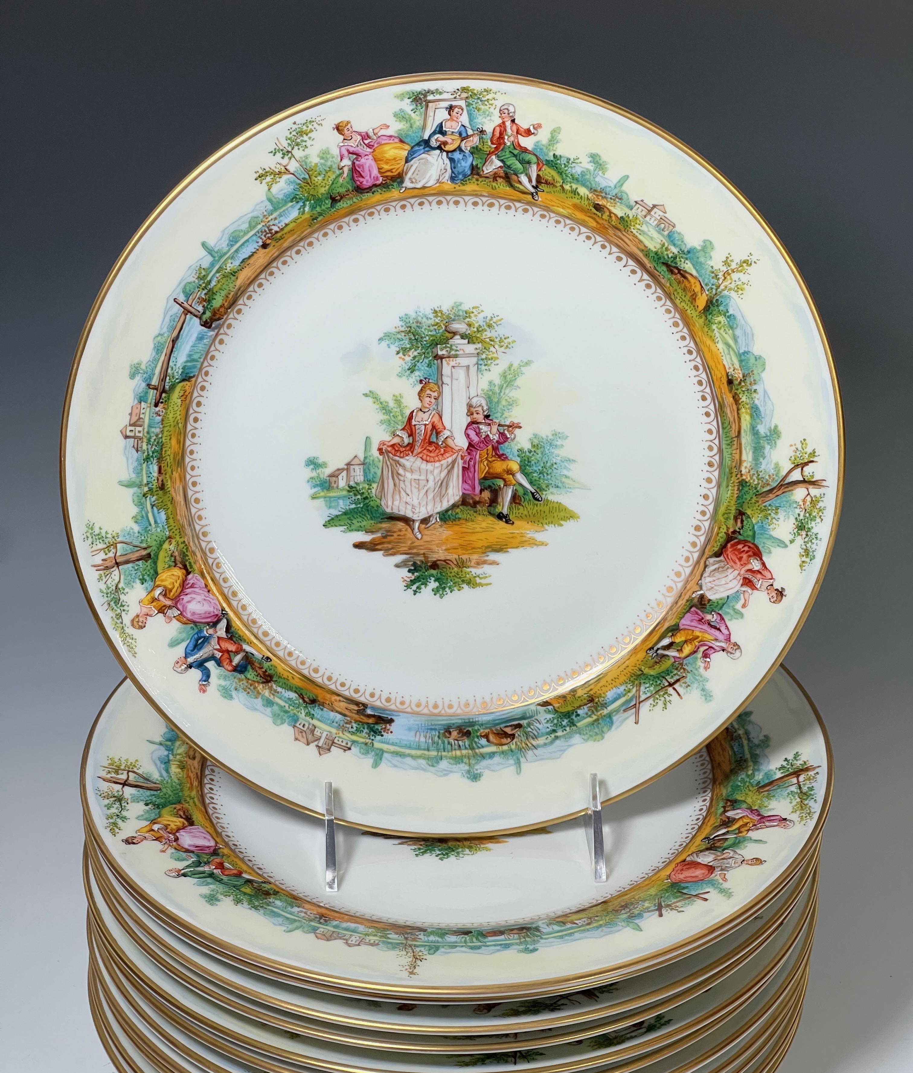 Set of 12 Dresden Hand Painted Watteau Subjects Dinner Plates Carl Thieme In Good Condition For Sale In Great Barrington, MA