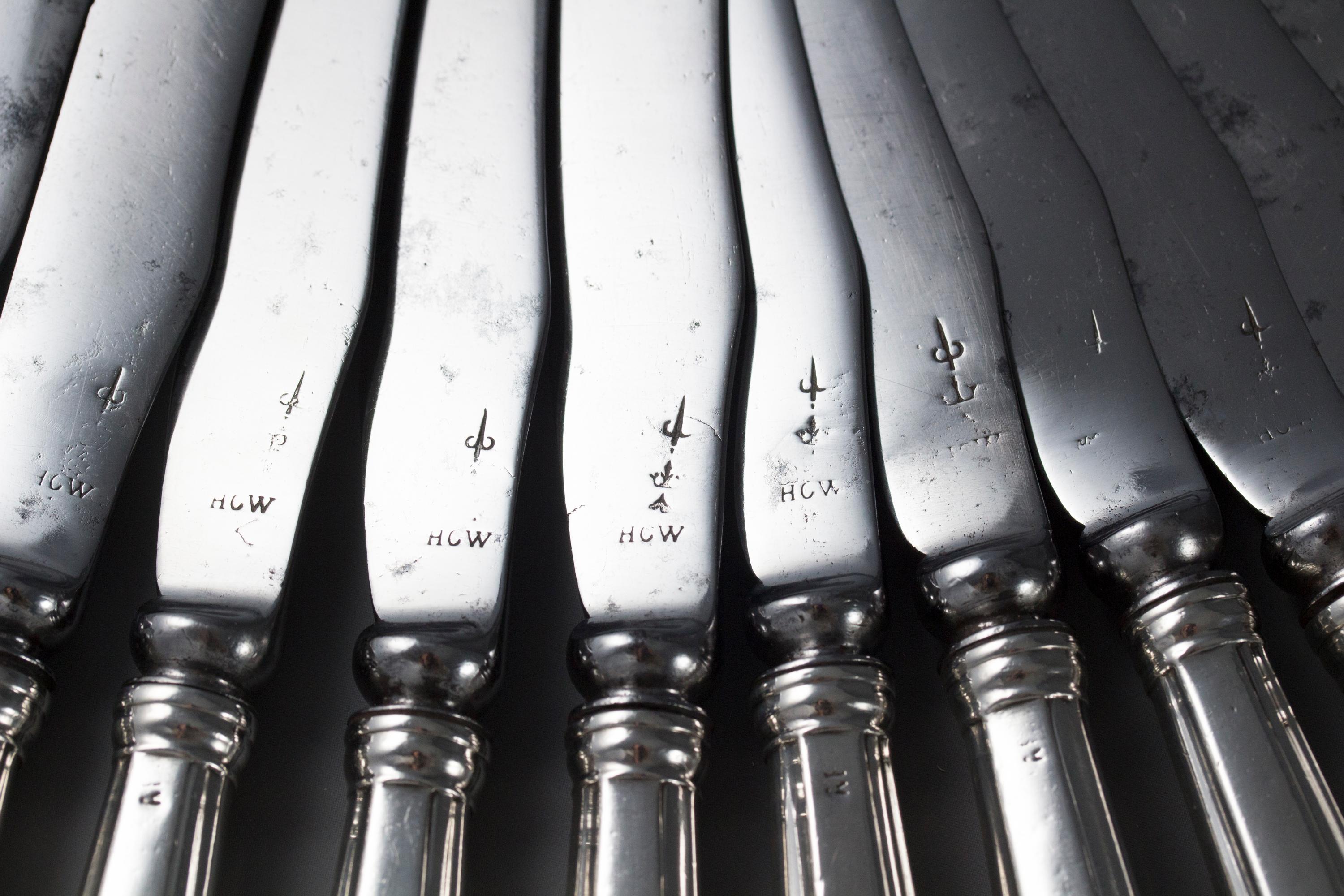 English Set of 12 Early 18th Century Pistol Grip Table Knives