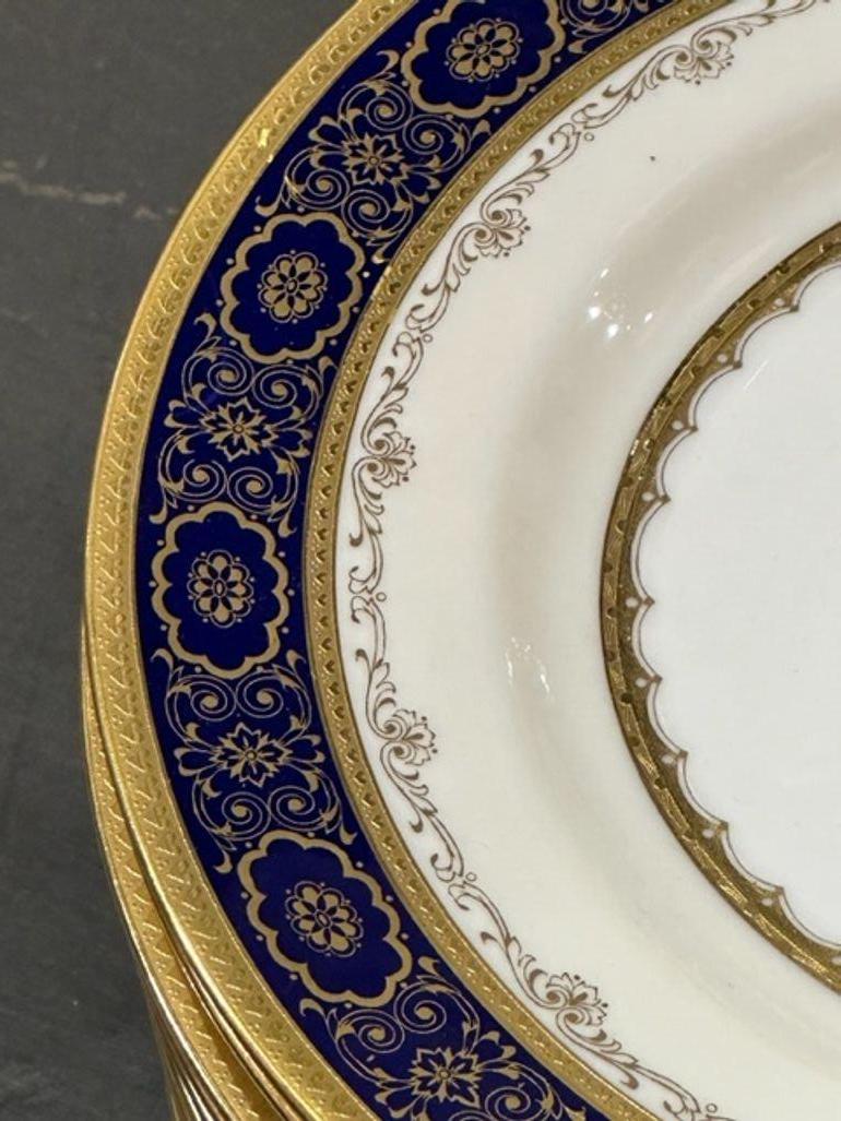 Set of 12 English Mintons Cobalt and Gold Encrusted Dinner Plates In Good Condition For Sale In Dallas, TX