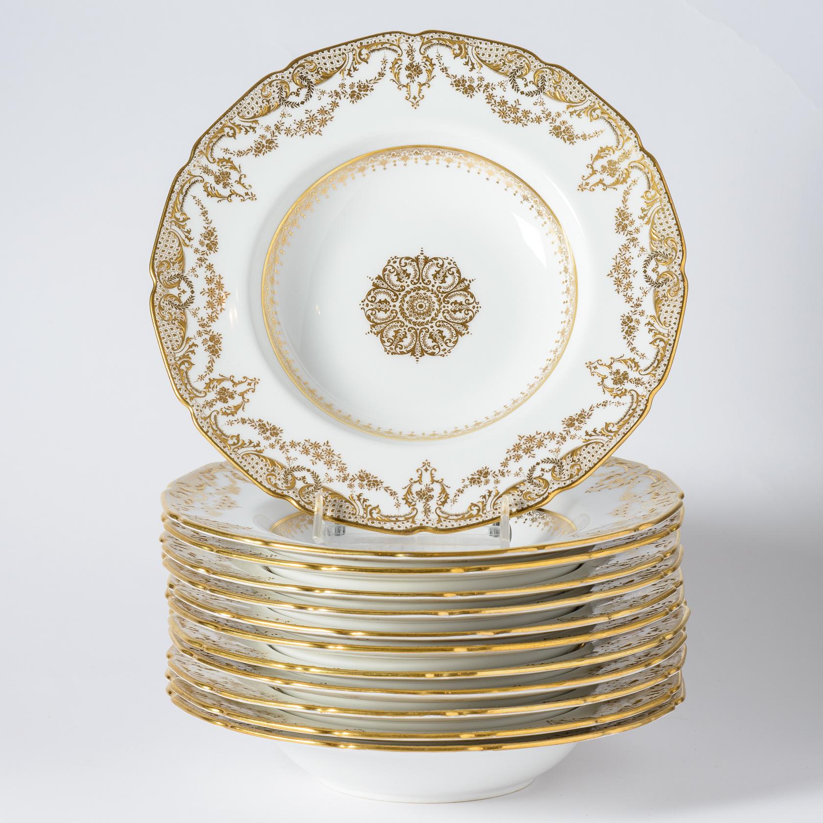 Early 20th Century Set of 12 Fine Antique Tiffany Rim Soup or Entree Bowls, English, circa 1910