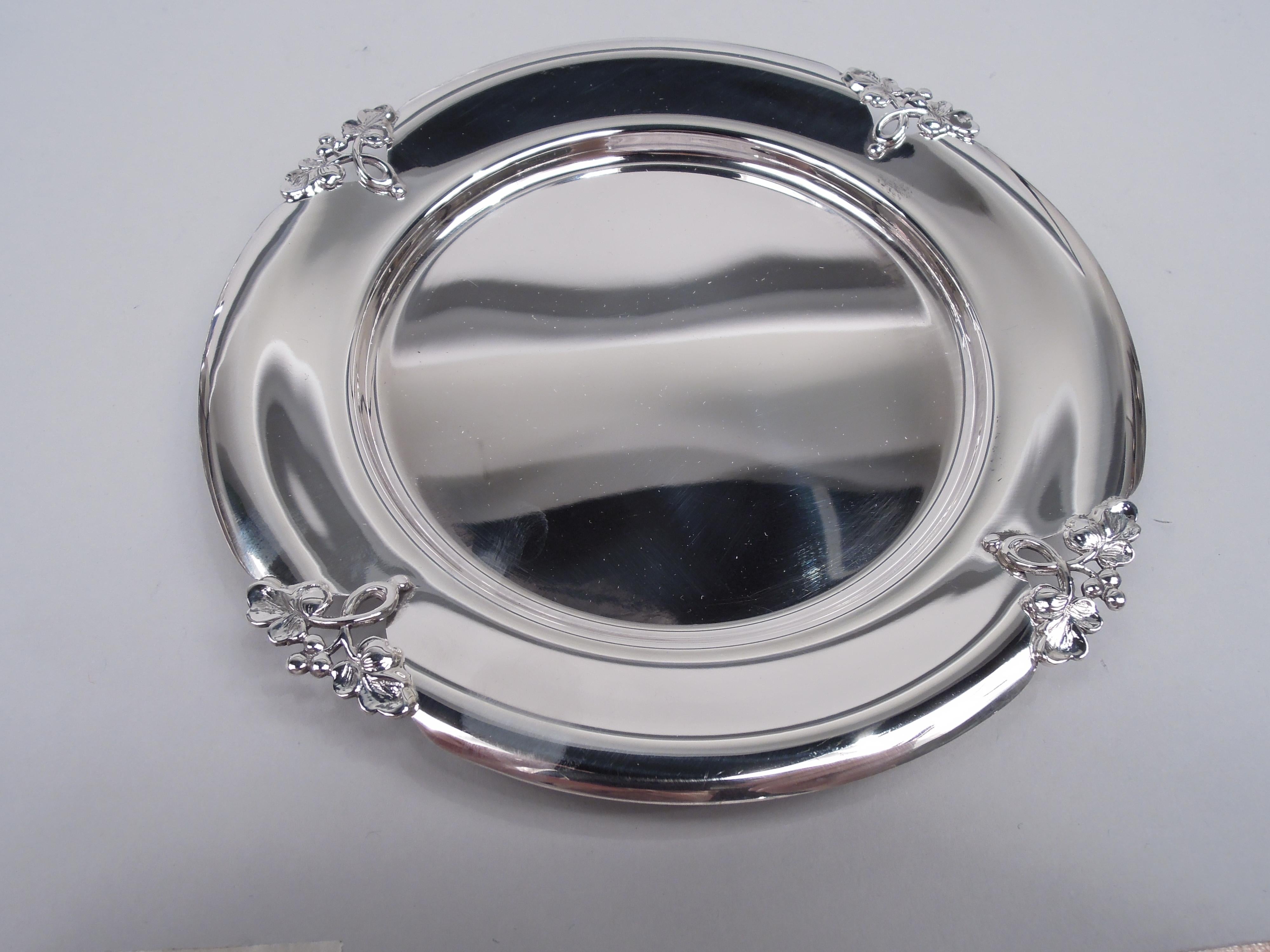 American Set of 12 Fisher Alexandria Sterling Silver Bread & Butter Plates For Sale