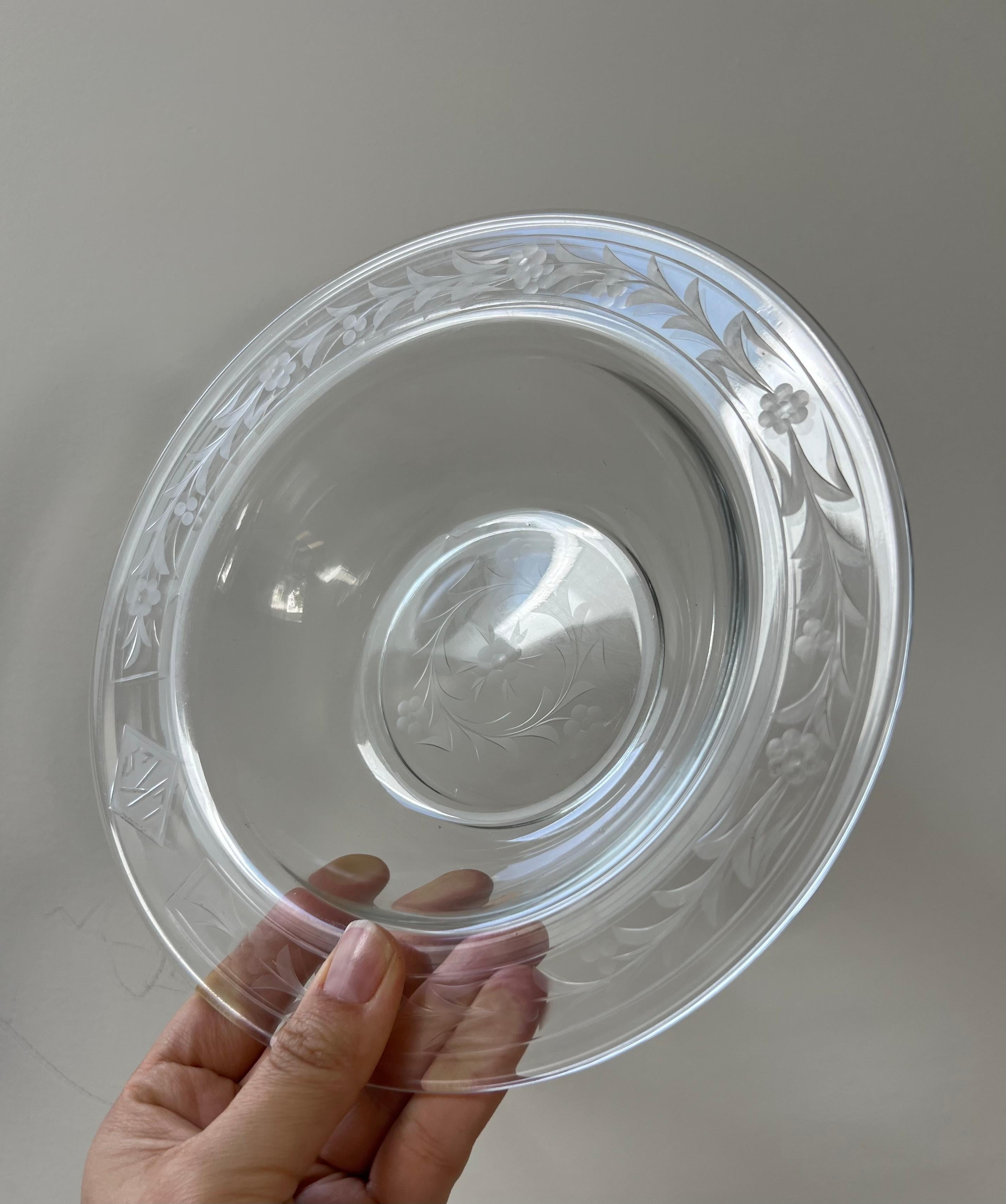 Set of 12 Floral Engraved Glass Plates, 20th Century 10