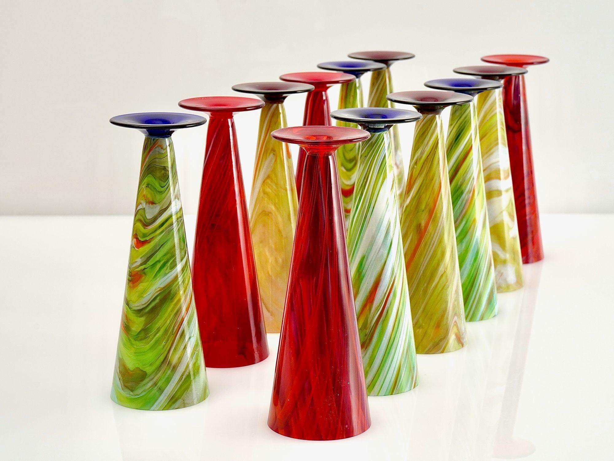 Set de 12 flûtes en verre de Murano par Cenedese, verre marbré de différentes couleurs en vente 6