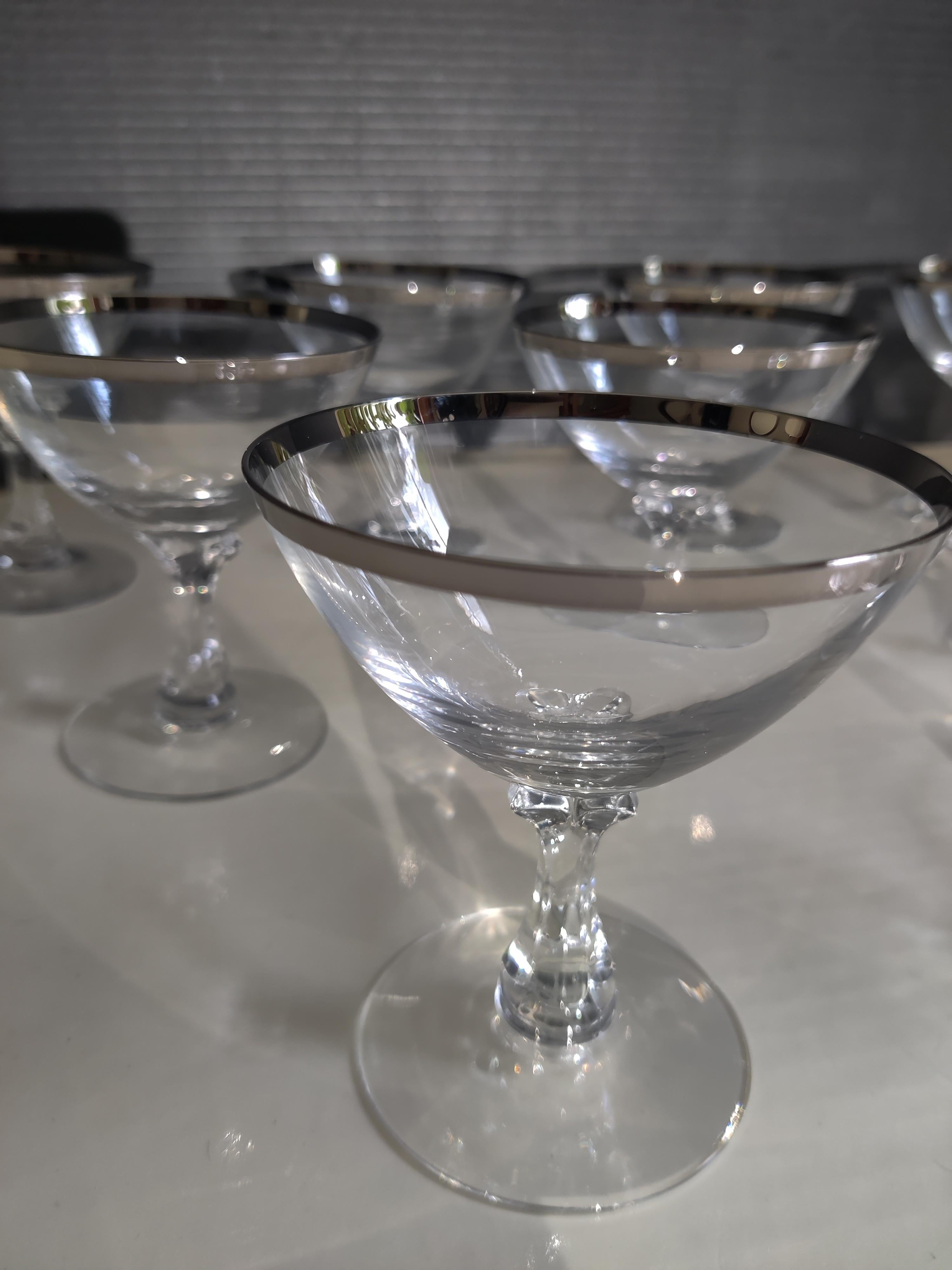Americano Set di 12 bicchieri da vino / sorbetto Fostoria con anello nuziale in platino in vendita