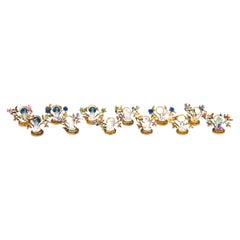 Ensemble de 12 porte-cartes en bronze et porcelaine Oiseaux, animaux et fleurs