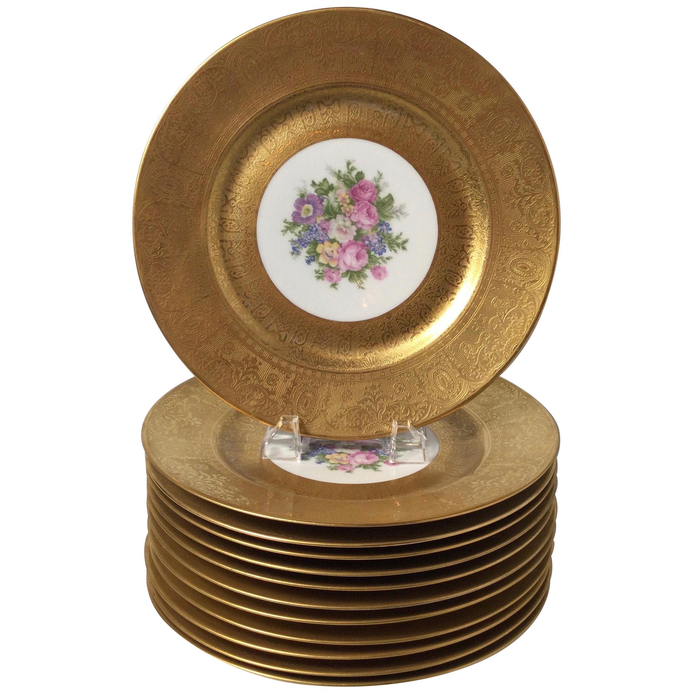 Set of 12 French Porcelain Gold Encrusted Floral Service Cabinet Plates