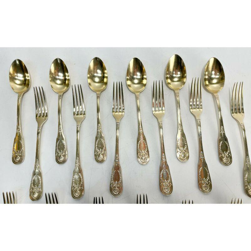 Set of 12 French sterling silver gold Vermeil Entremet dessert flatware, c1900

Hand chased laurel leaves to the handles. French hallmarks to the bowls and tines.

Additional information:
Featured Refinements: Reed and Barton Sterling Silver