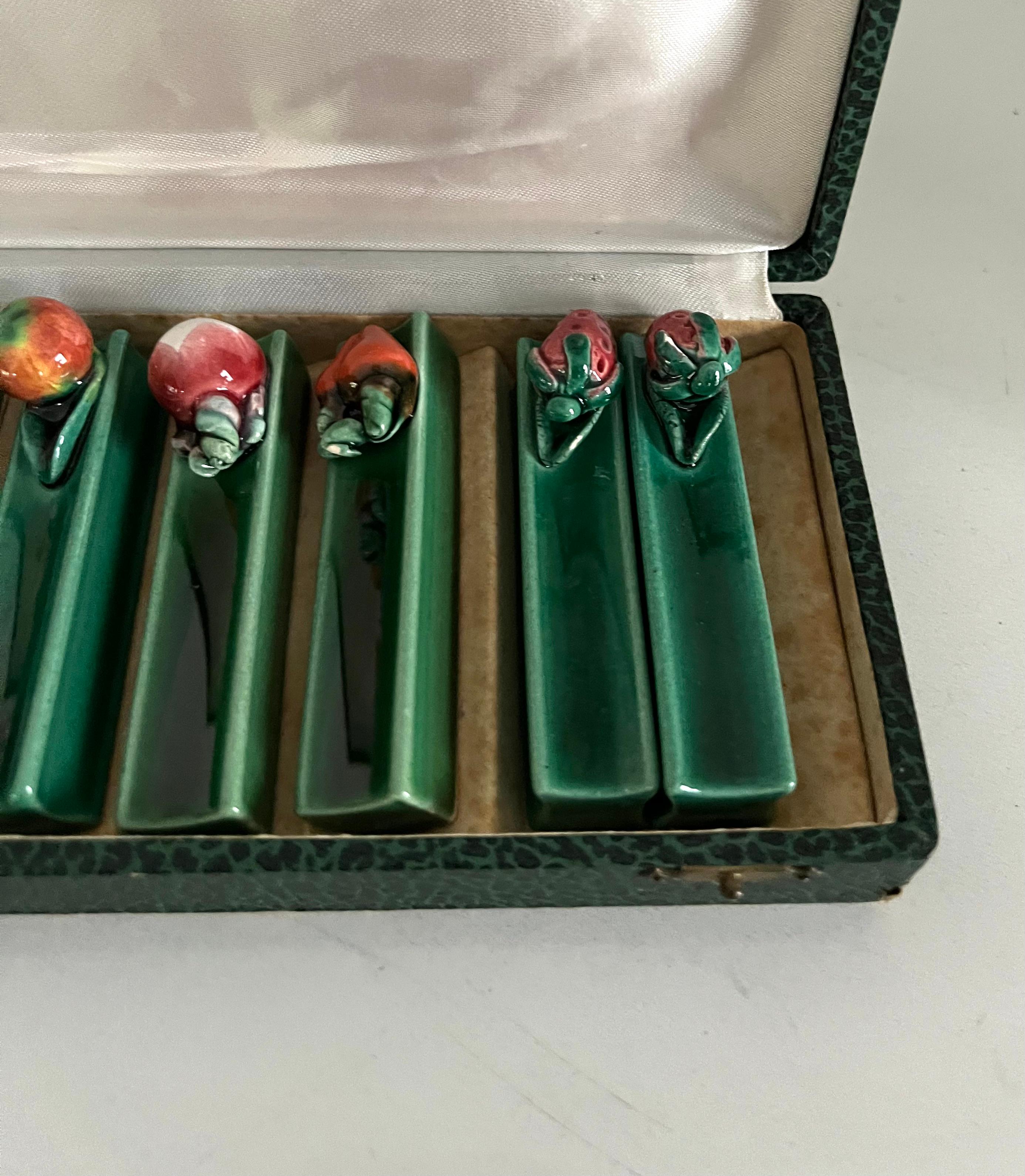 Set of 12 French Vallauris Majolica Knife Rests with Fruit and Vegetables 7