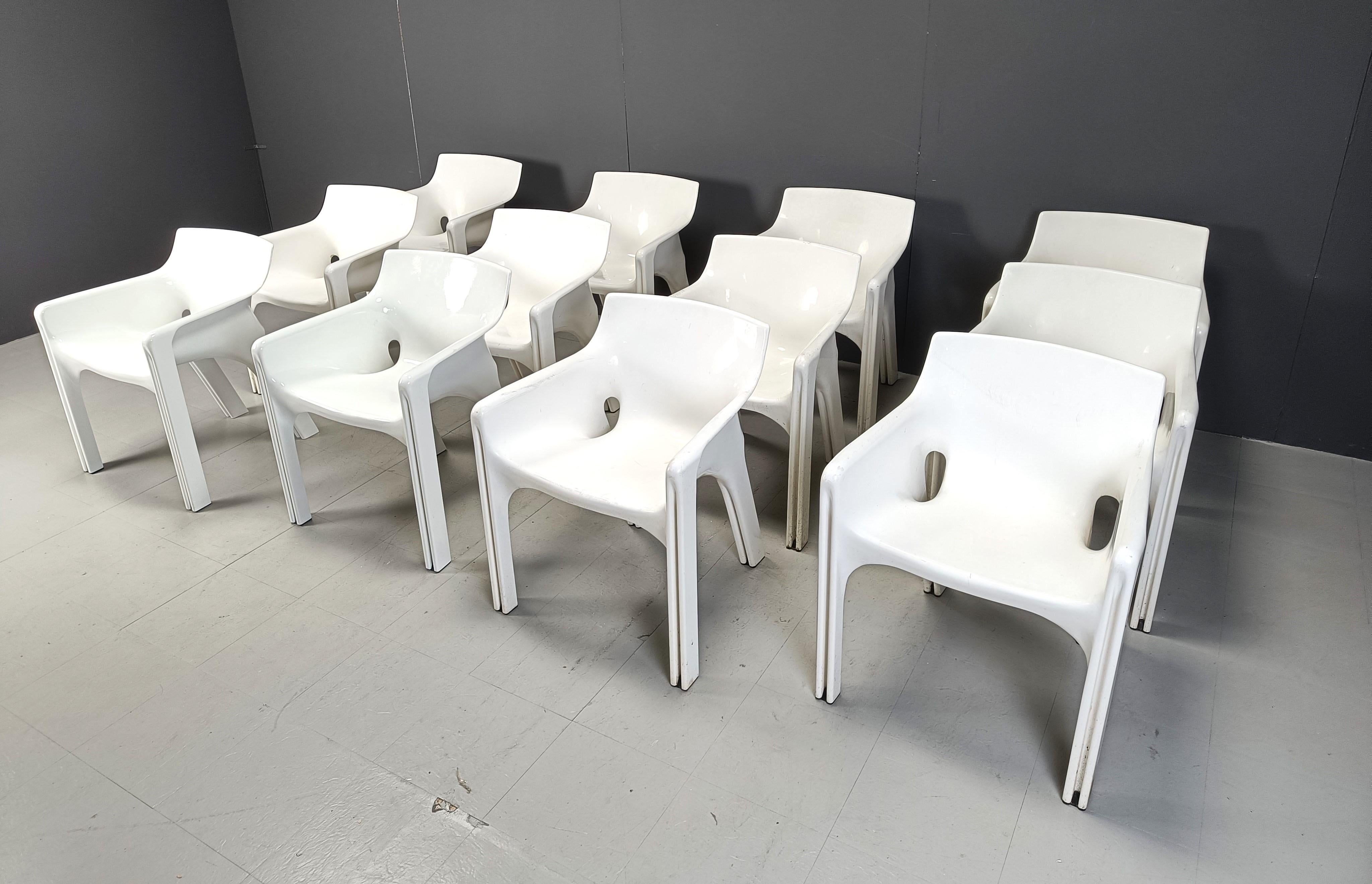 Set di 12 sedie da pranzo Gaudi di Vico Magistretti per Artemide, anni '70 In condizioni buone in vendita a Leuven, Vlaams Gewest