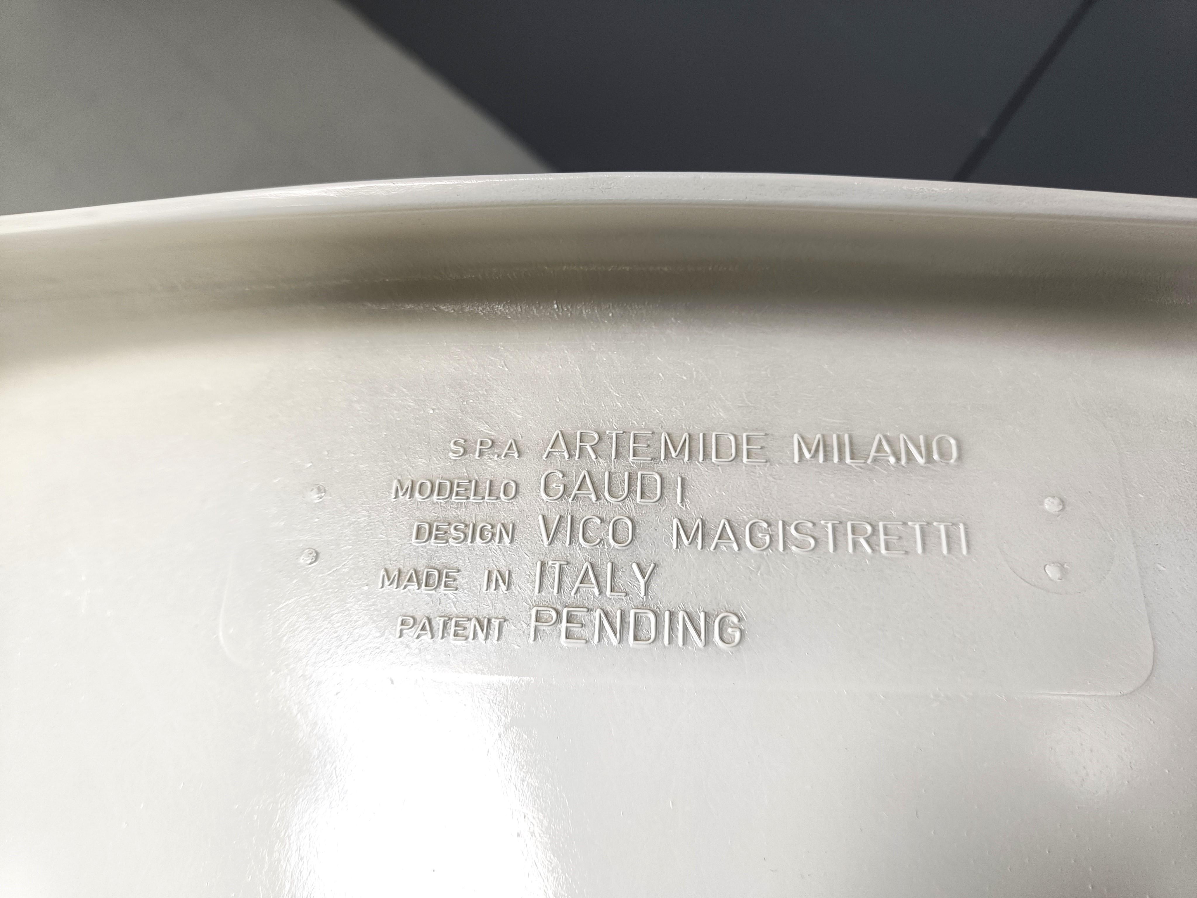Set di 12 sedie da pranzo Gaudi di Vico Magistretti per Artemide, anni '70 in vendita 2