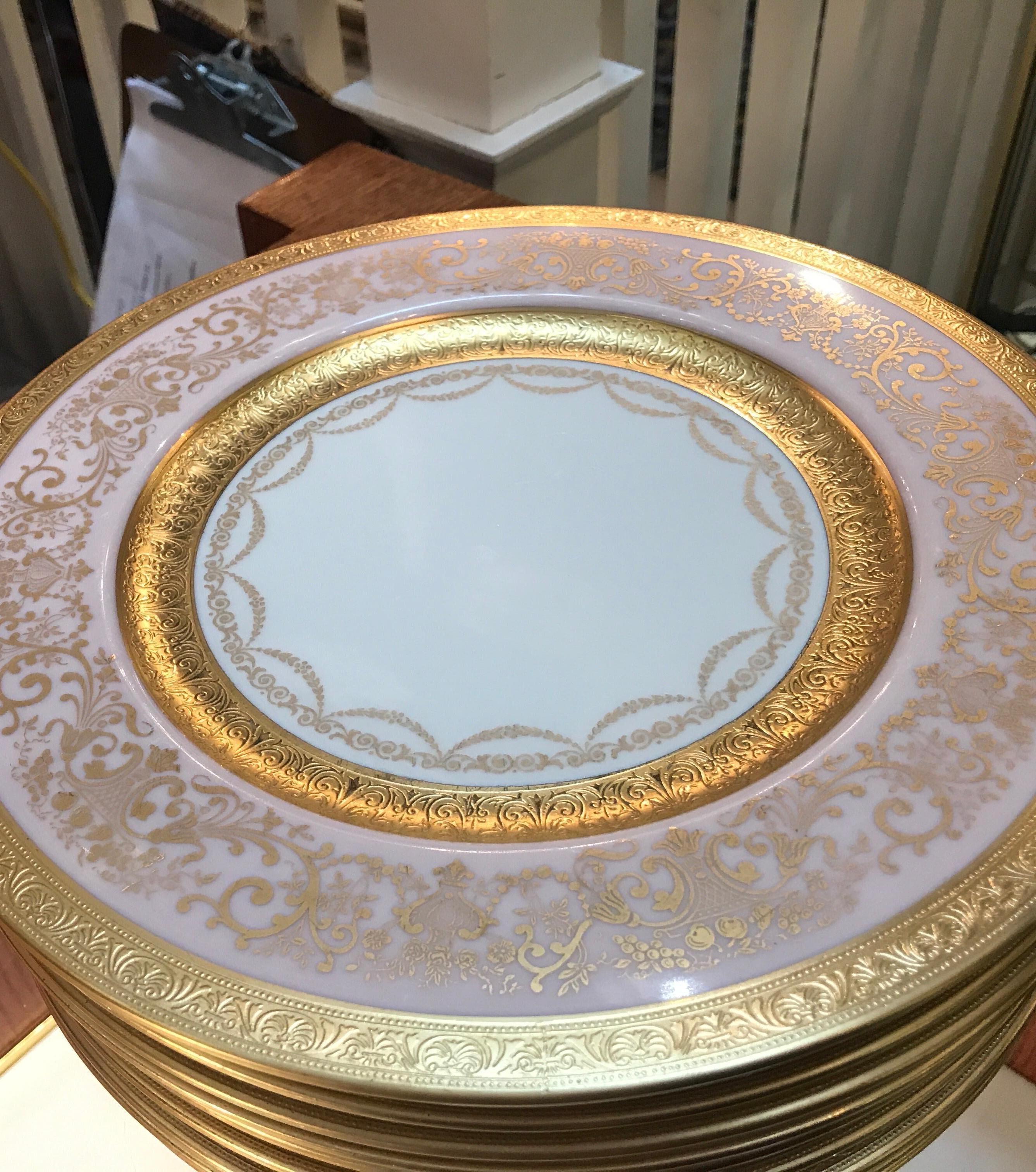 American Set of 12 Gold Encrusted Service Dinner Plates