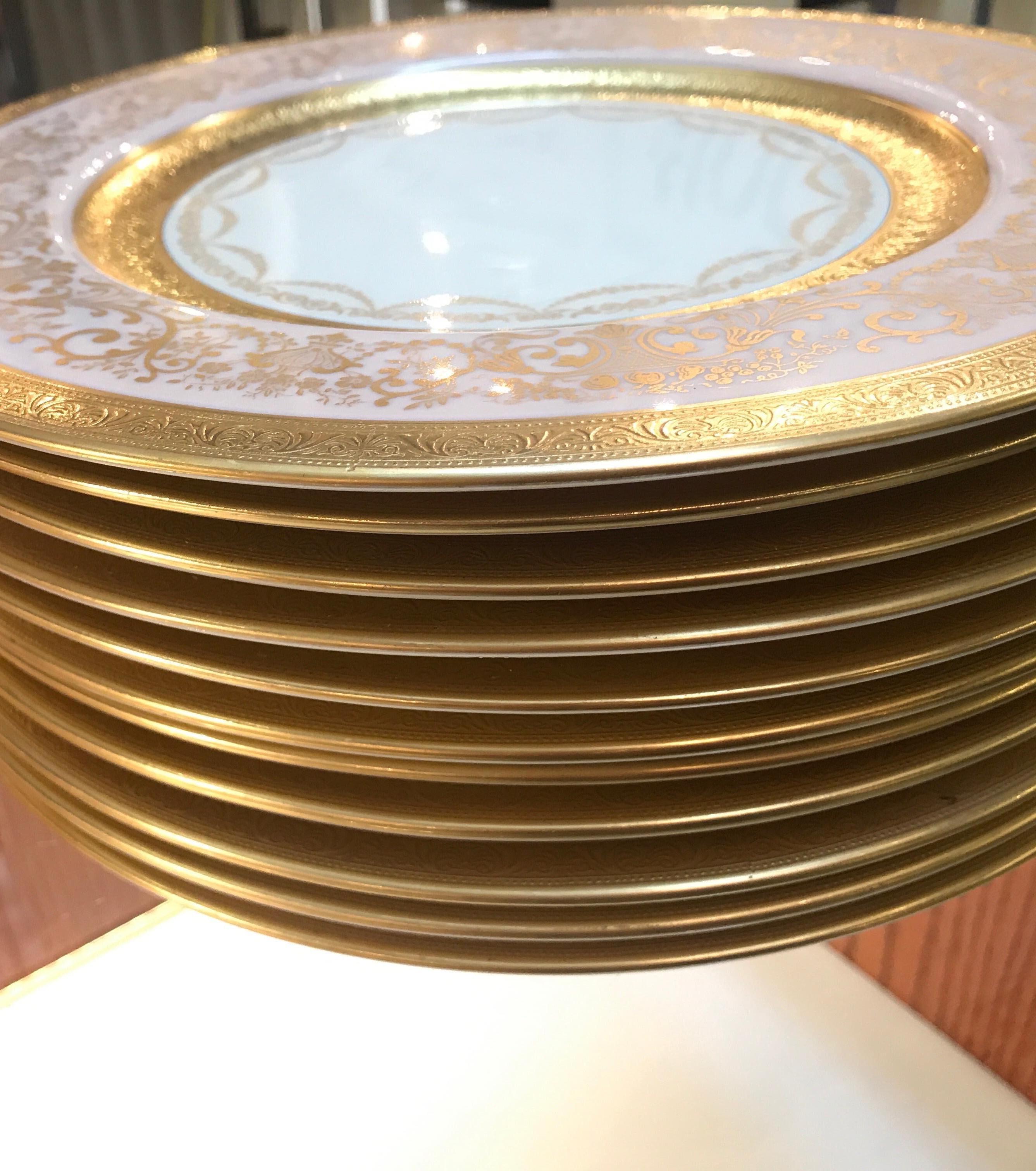 20th Century Set of 12 Gold Encrusted Service Dinner Plates