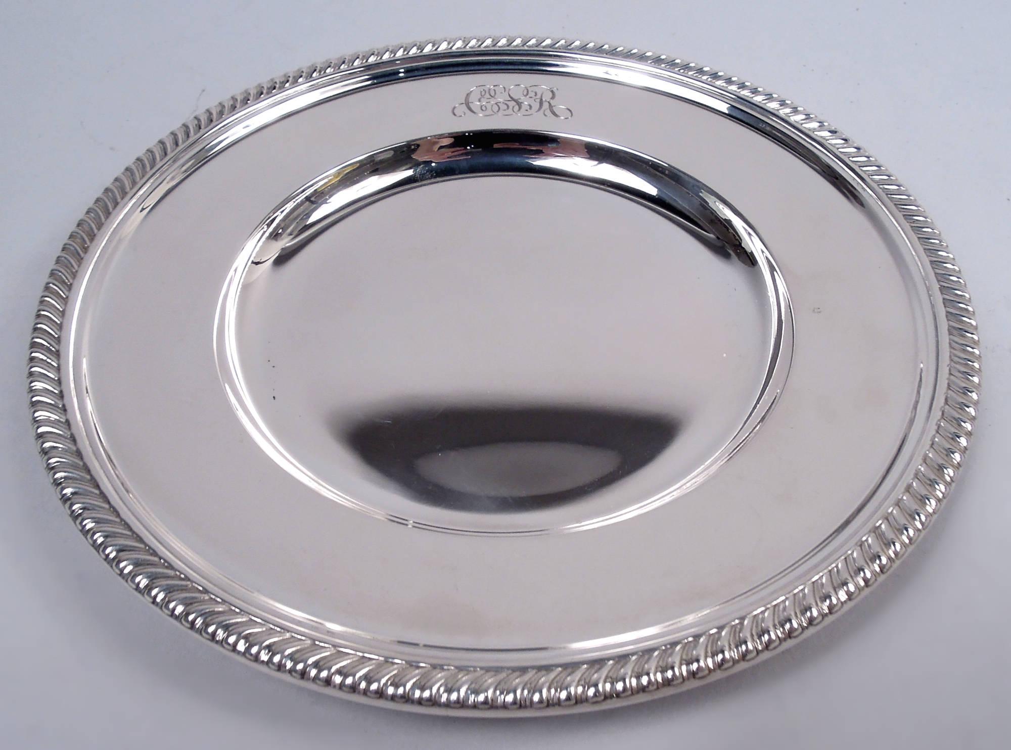 Georgian Set of 12 Gorham Kensington Sterling Silver Bread & Butter Plates For Sale