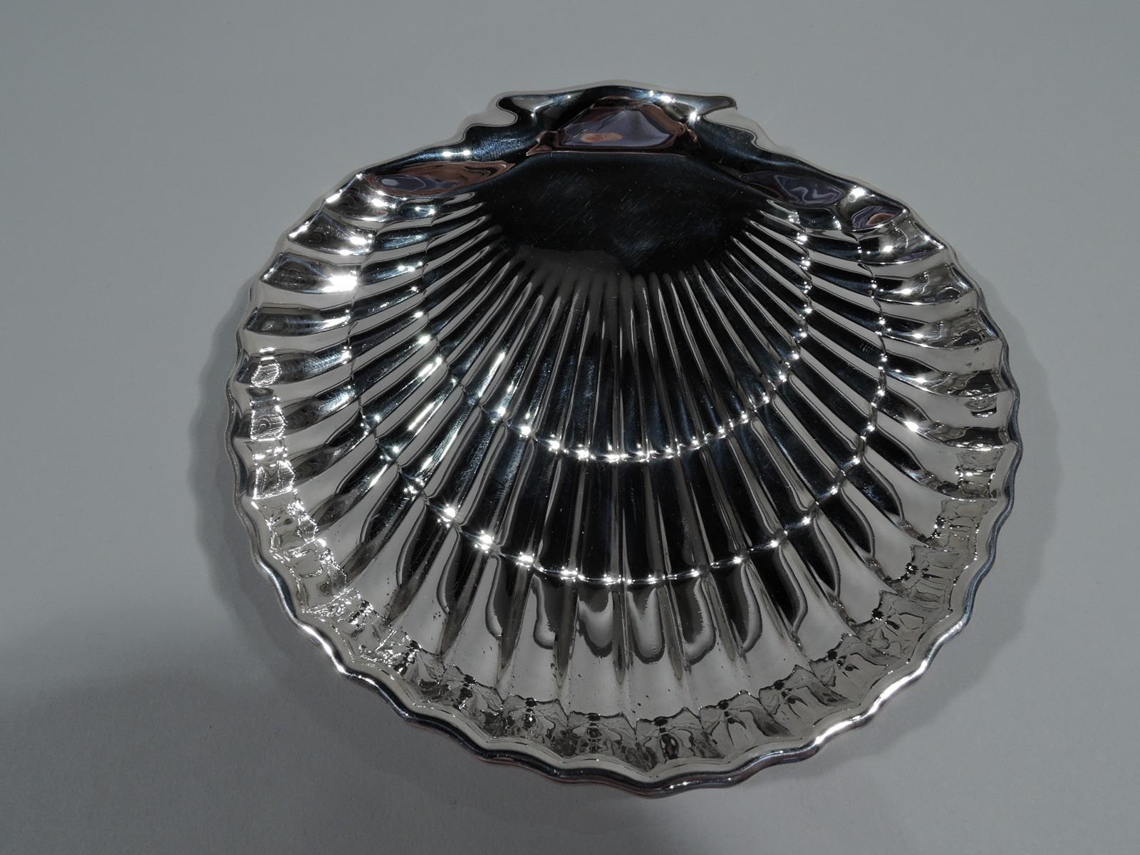 American Set of 12 Gorham Sterling Silver Scallop Shell Seafood Plates