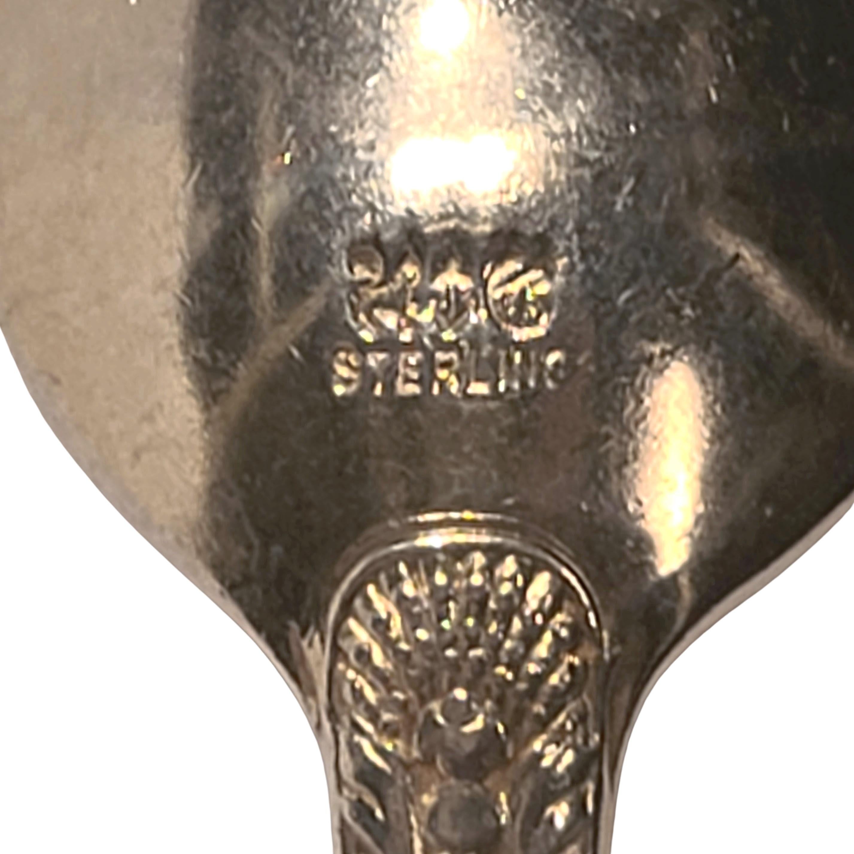 Set von 12 Gorham Versailles Sterling Silber/Gold Wash Schalenlöffeln 'Monogramm' im Zustand „Gut“ im Angebot in Washington Depot, CT