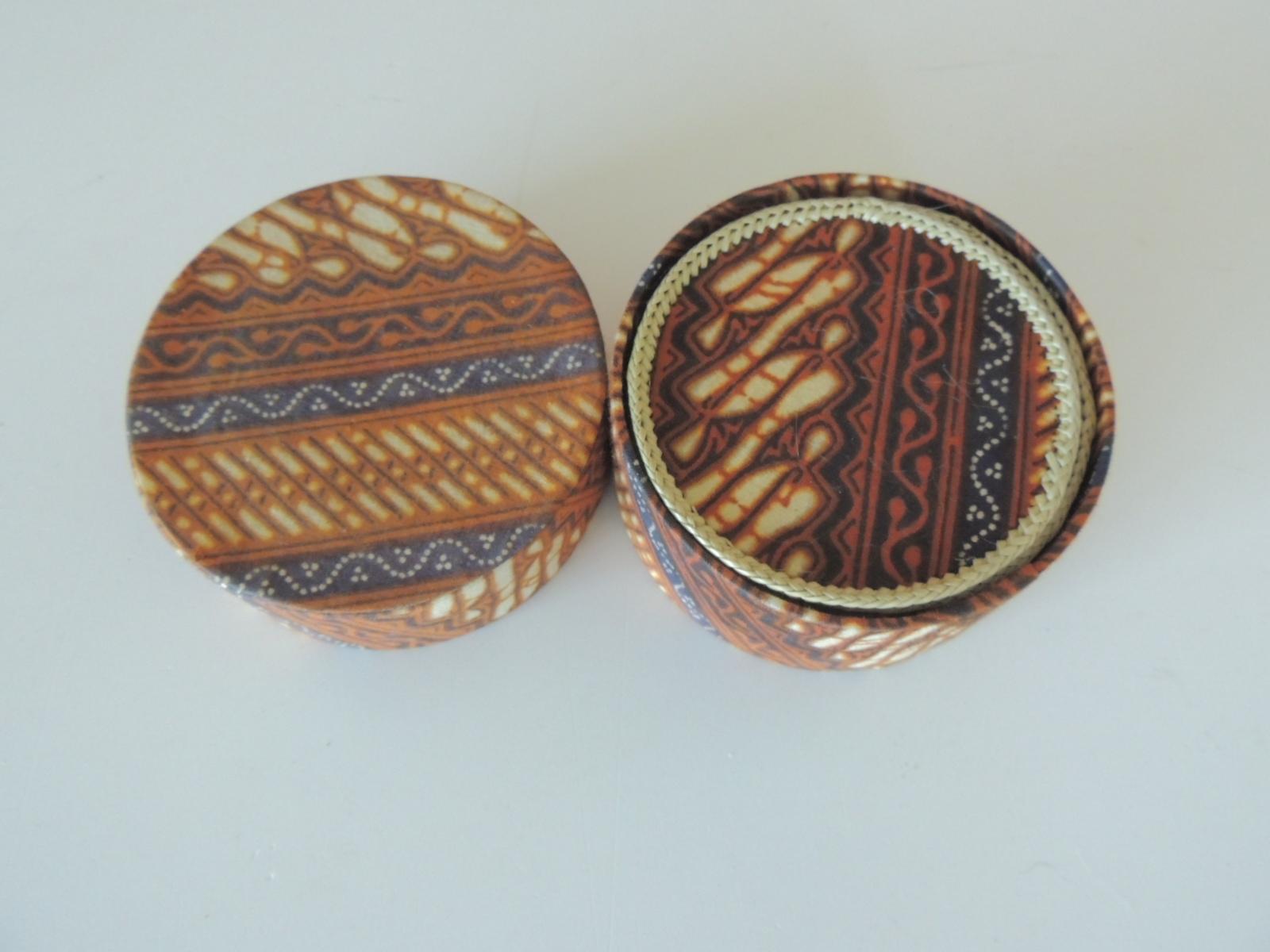 Hand-Crafted Set of '12' Hand Woven Round Batik Fabric Coasters For Sale