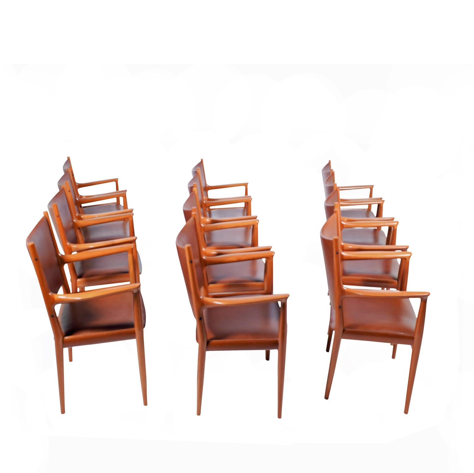 Scandinavian Modern Set of 4left Hans Wegner JH513 Armchairs