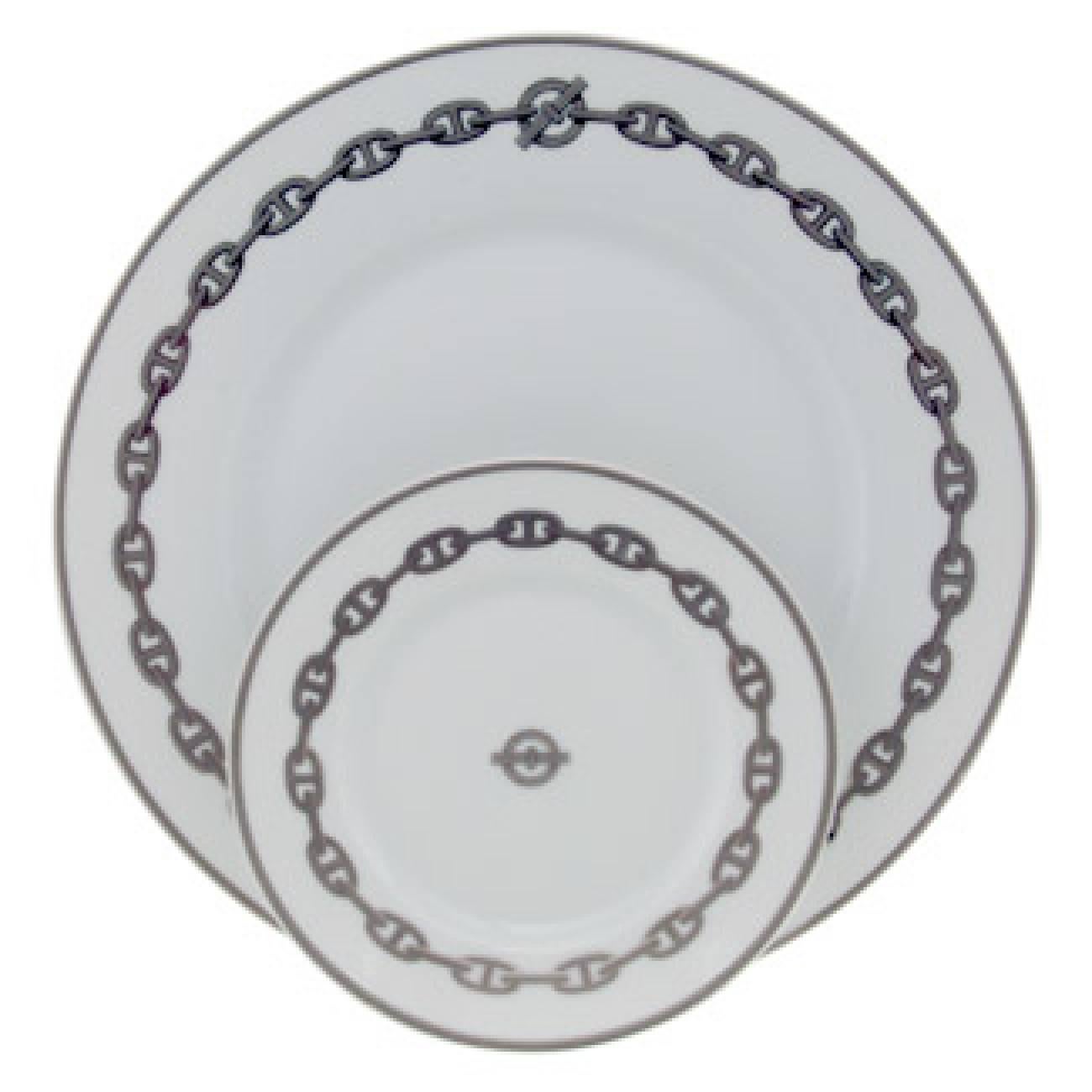 French Set of 12 Hermès Place Settings in Chaine D'Ancre in Gray