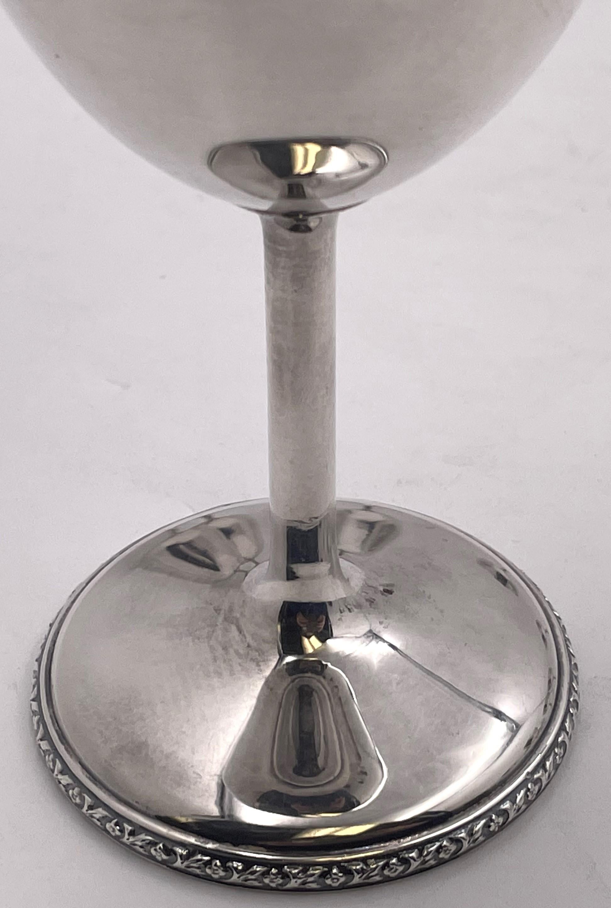 Set of 12 International Sterling Silver Goblets on Matching Tray en vente 1