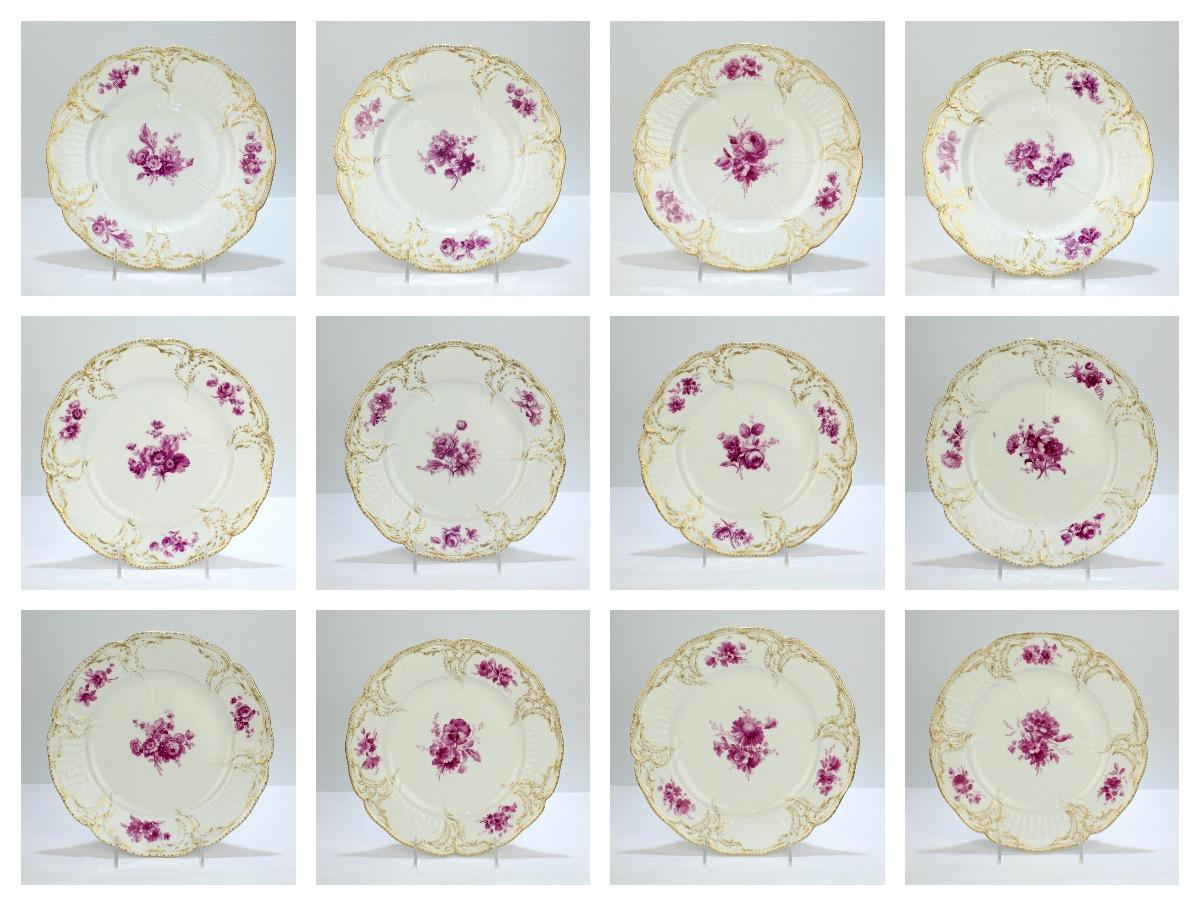 A very fine set of 12 dinner porcelain plates in the Reliefzierat pattern. 

By the K.P.M. Royal Berlin Porcelain Manufactory. 

Modeled after the services supplied to Frederick the Great of Prussia for his Potsdam palace.

With a hand-painted