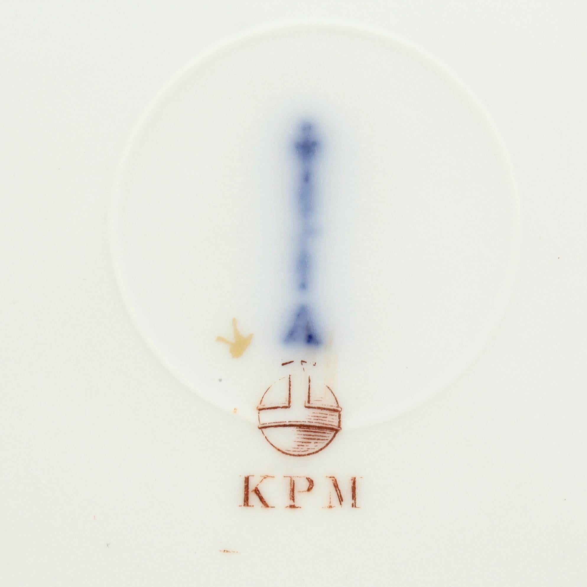 Set of 12 KPM Royal Berlin Porcelain Reliefzierat Dinner Plates in Puce 1