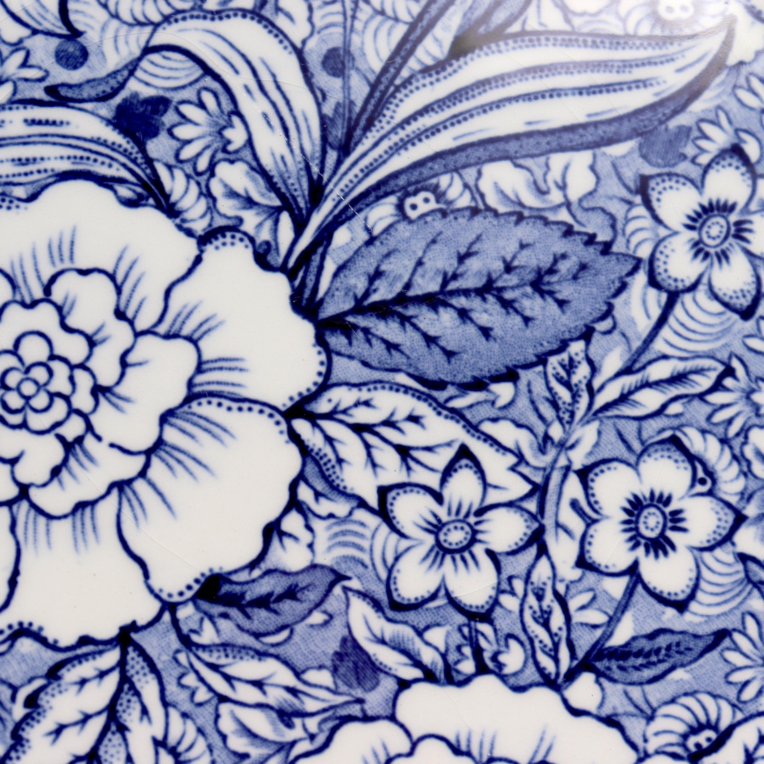 Ensemble de 12 assiettes carrées en pierre de fer Liberty Blue Johnson Brothers pour Tiffany & Co 4