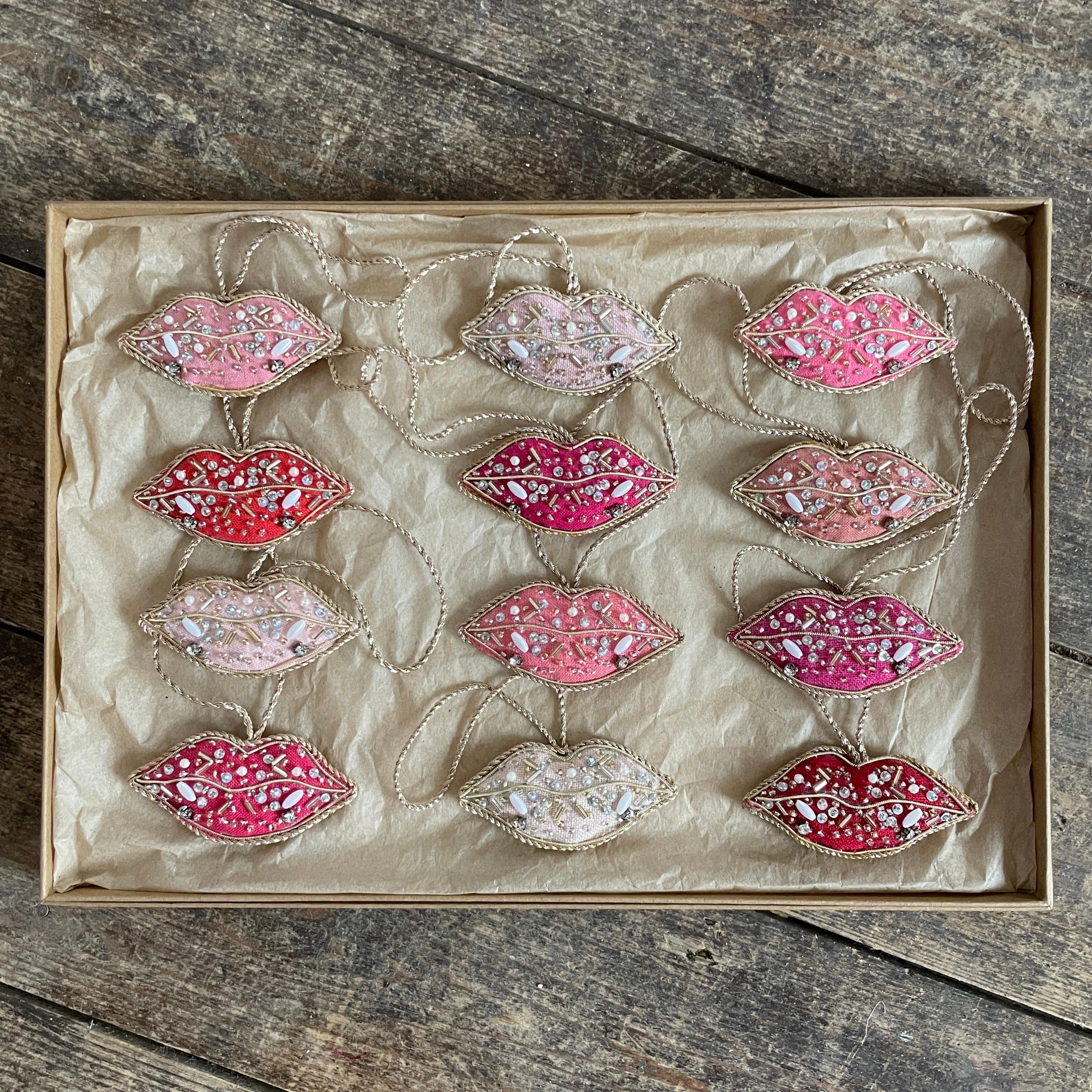 Unknown Set of 12 Limited Edition Artisan Irish Linen Lips Ornament Pink Red Valentine For Sale