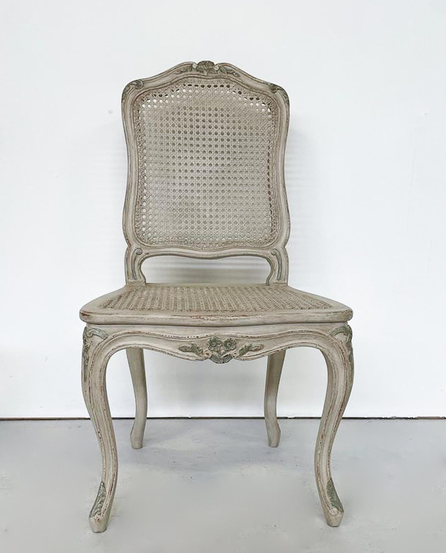 Set of 12 Louis XV Style Cane Chairs, Belgium, 2000s In Good Condition For Sale In Brussels, BE