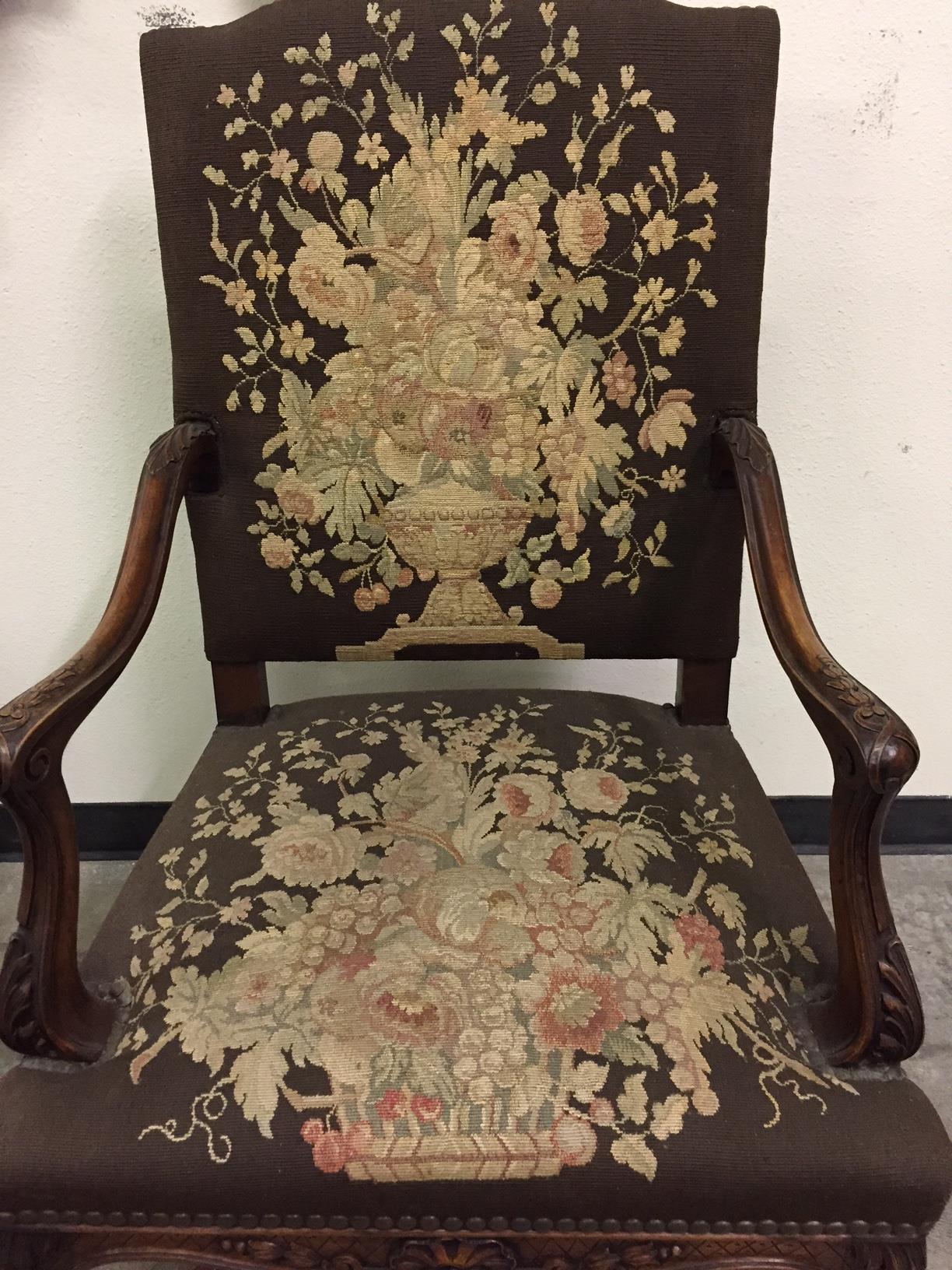 Set of 12 Louis XV Style Dining Chairs, Tapestry Upholstery, 19th/20th Century 3