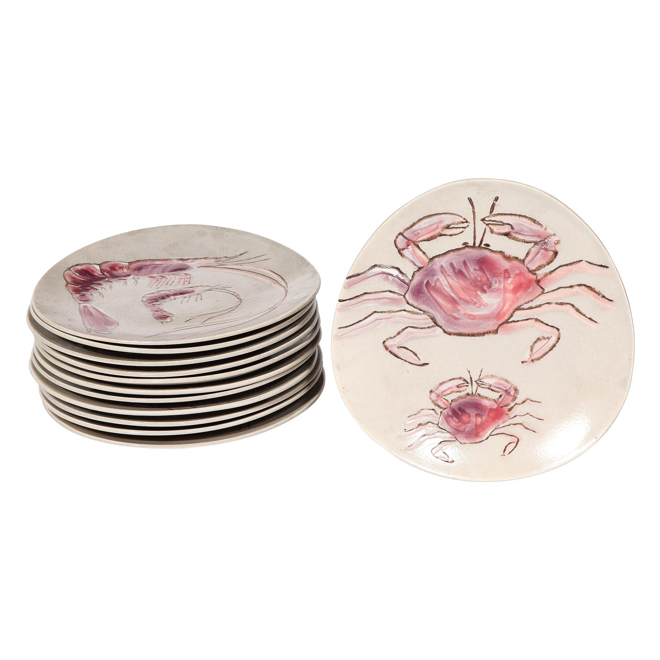 Ensemble de 12 assiettes en céramique du milieu du siècle avec motifs océaniques en mauve de MBFA Pornic en vente