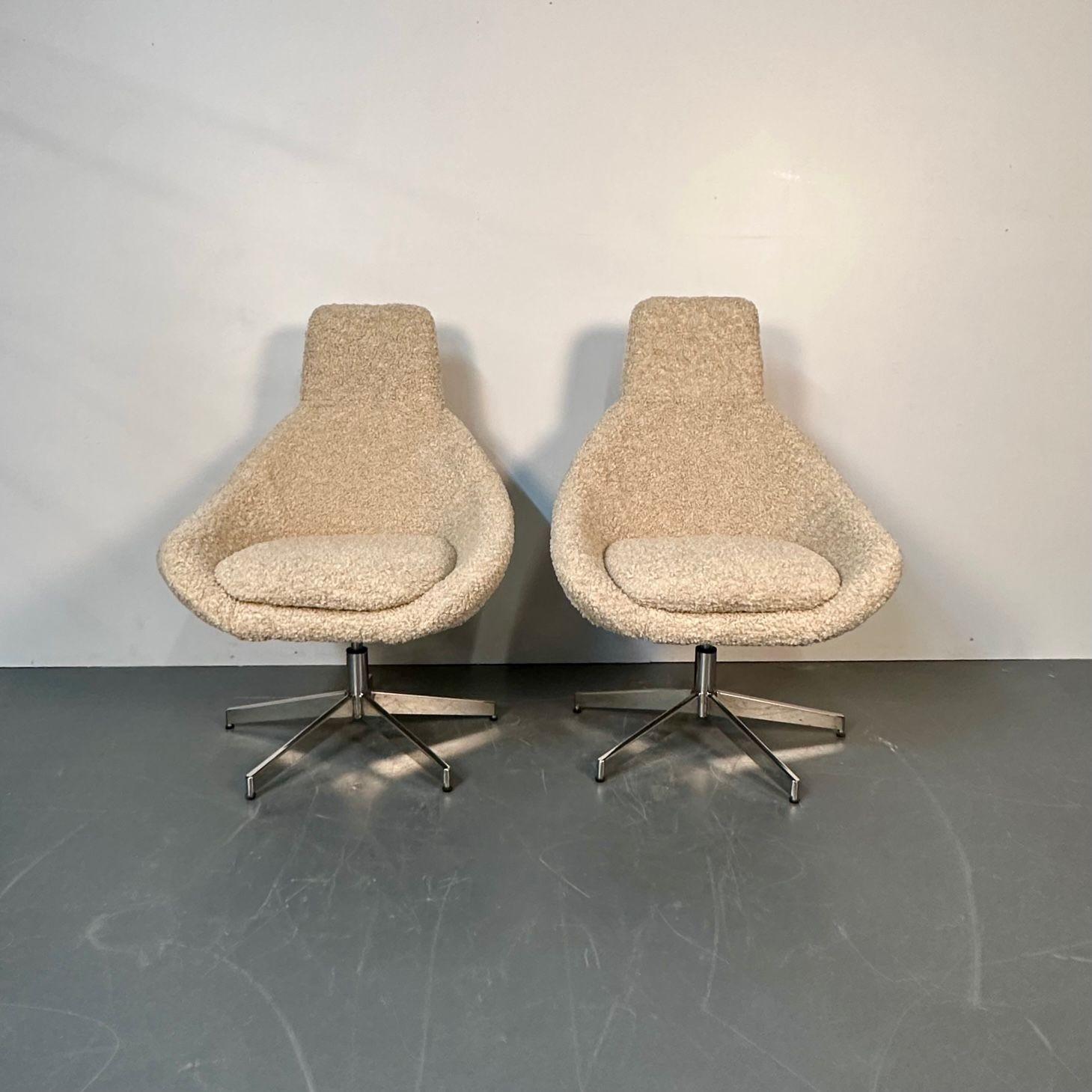 Set of 12 Mid-Century Modern Office / Swivel / Dining Chairs, White Bouclé 5