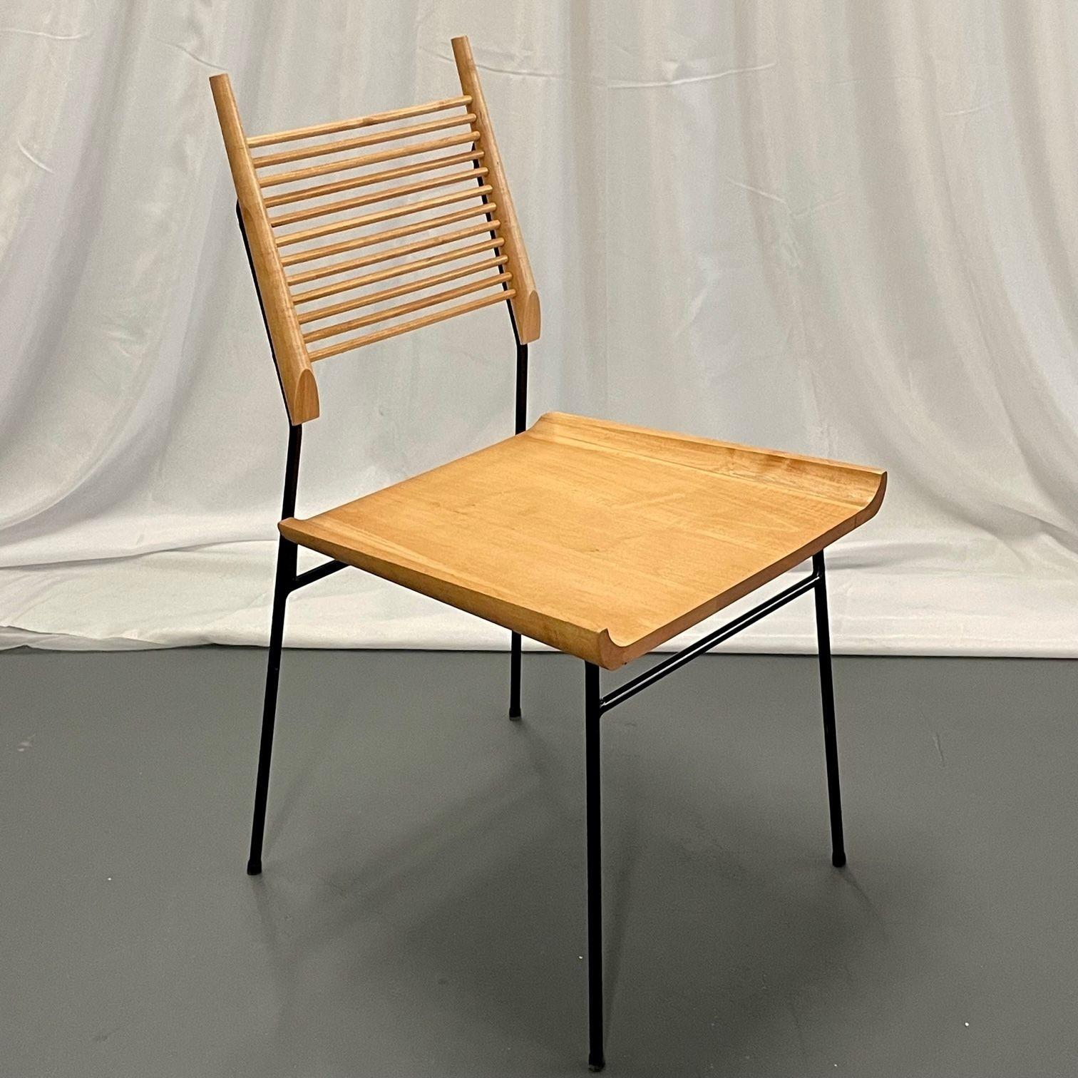 Satz von 12 Mid-Century Modern Paul McCobb Beistell-/Esszimmerstühlen, 'Shovel'-Stühle (Eisen) im Angebot