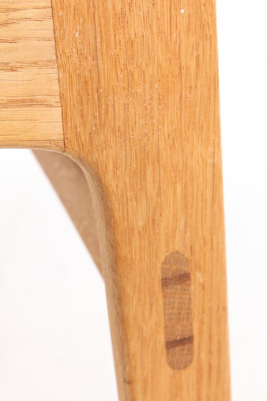 Set of 12 Midcentury Side Chairs in Teak and Oak by Børge Mogensen In Good Condition In Lejre, DK